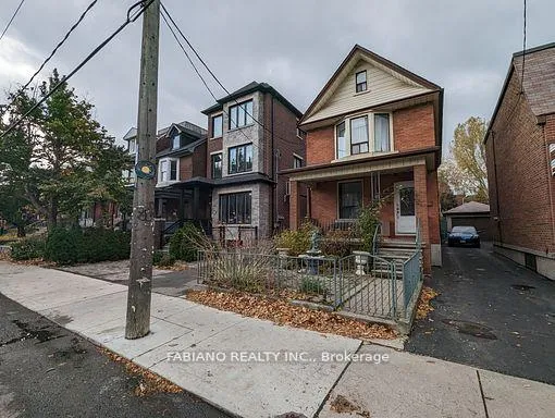 Front of Unit Main, 1038 Dovercourt Road