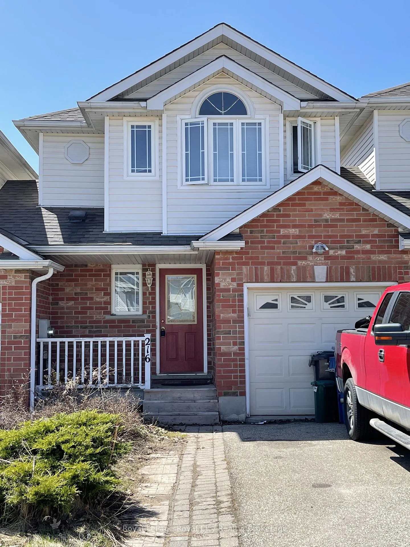 Photo 1 of 216 Terraview Crescent, Guelph, Kortright West — HOMEH