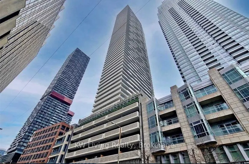 Photo 1 of Unit 4907, 2221 Yonge Street, Toronto, Mount Pleasant West — HOMEH