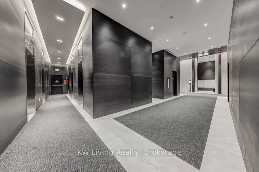 Photo 13 of Unit 4907, 2221 Yonge Street, Toronto, Mount Pleasant West — HOMEH