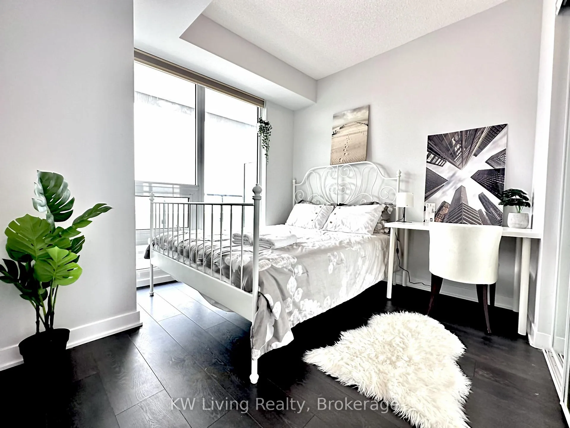 Photo 16 of Unit 4907, 2221 Yonge Street, Toronto, Mount Pleasant West — HOMEH