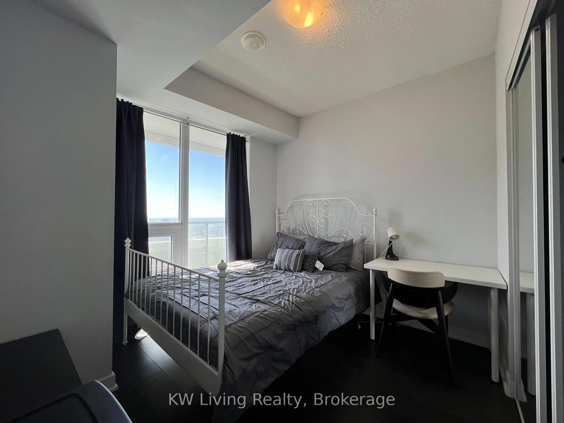 Photo 31 of Unit 4907, 2221 Yonge Street, Toronto, Mount Pleasant West — HOMEH