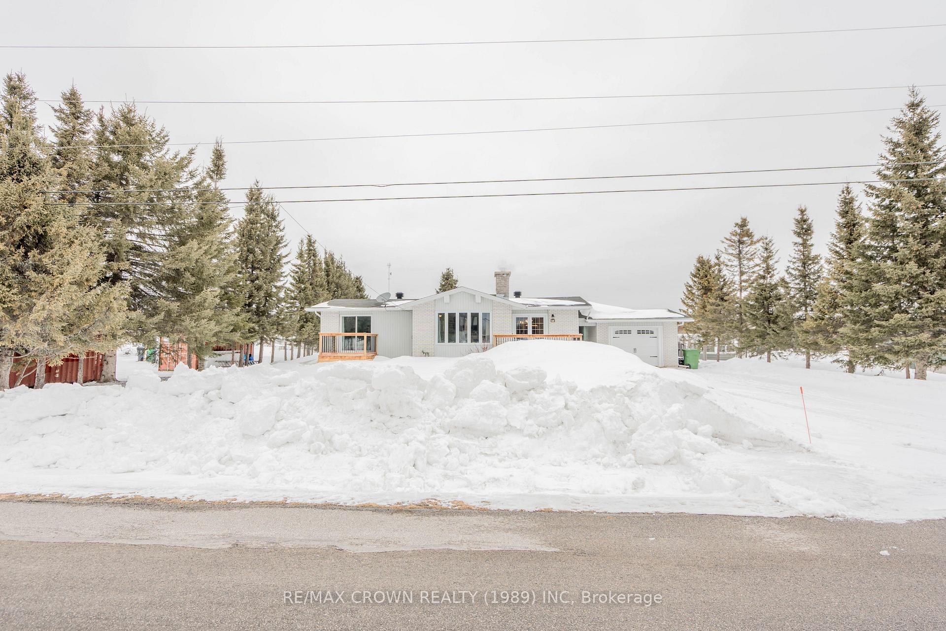 Photo 2 of 14 St-Stanislas Street, Kapuskasing — HOMEH