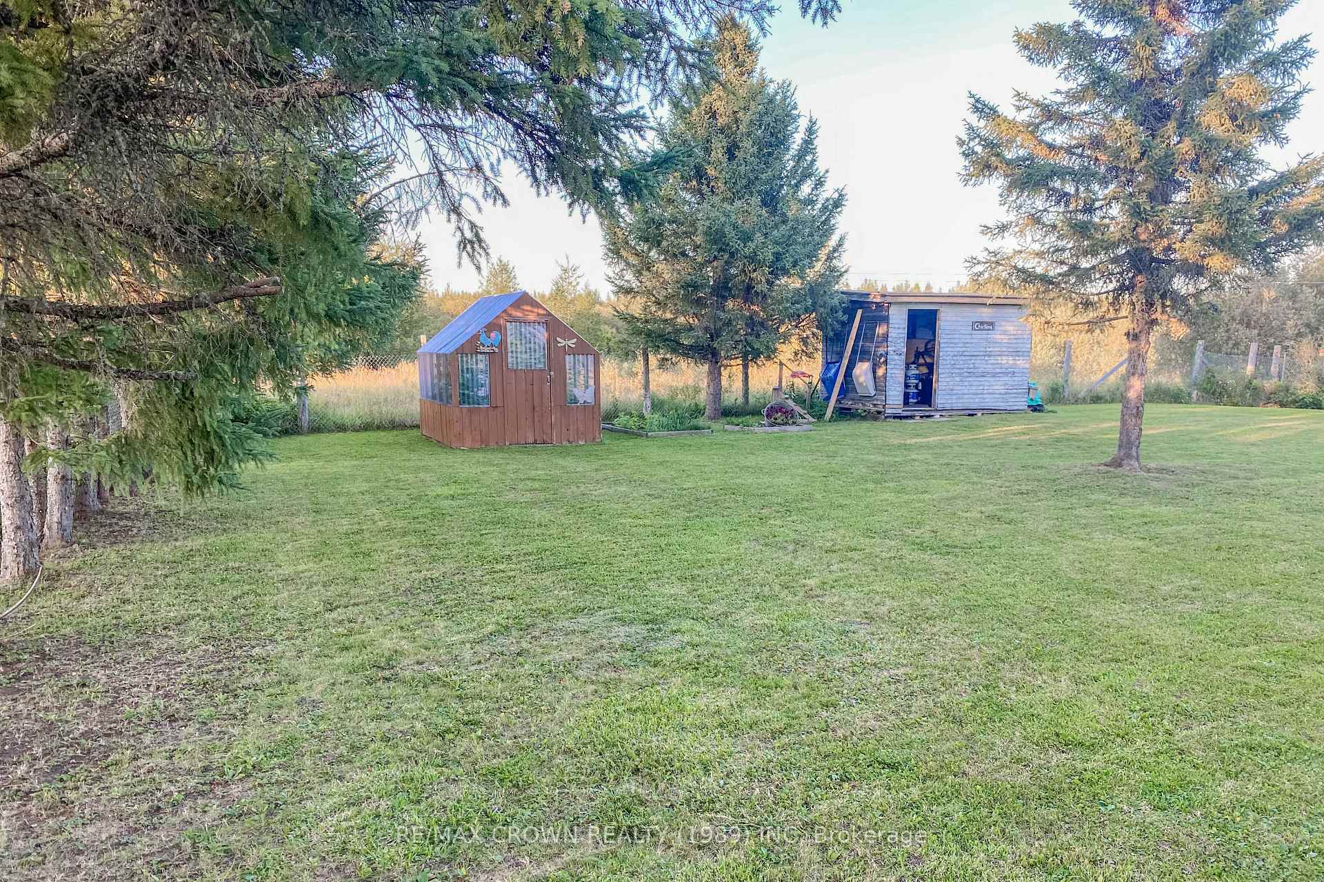 Photo 43 of 14 St-Stanislas Street, Kapuskasing — HOMEH