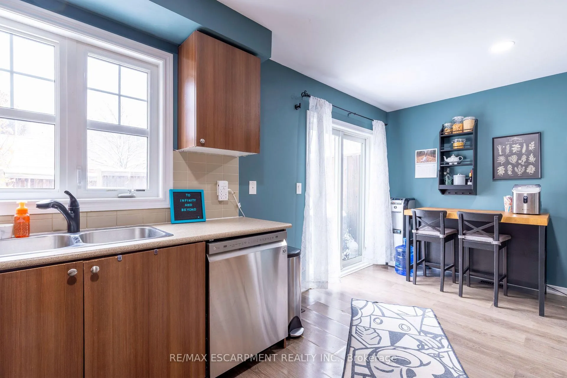 Photo 9 of Unit 38, 701 Homer Watson Boulevard, Kitchener — HOMEH
