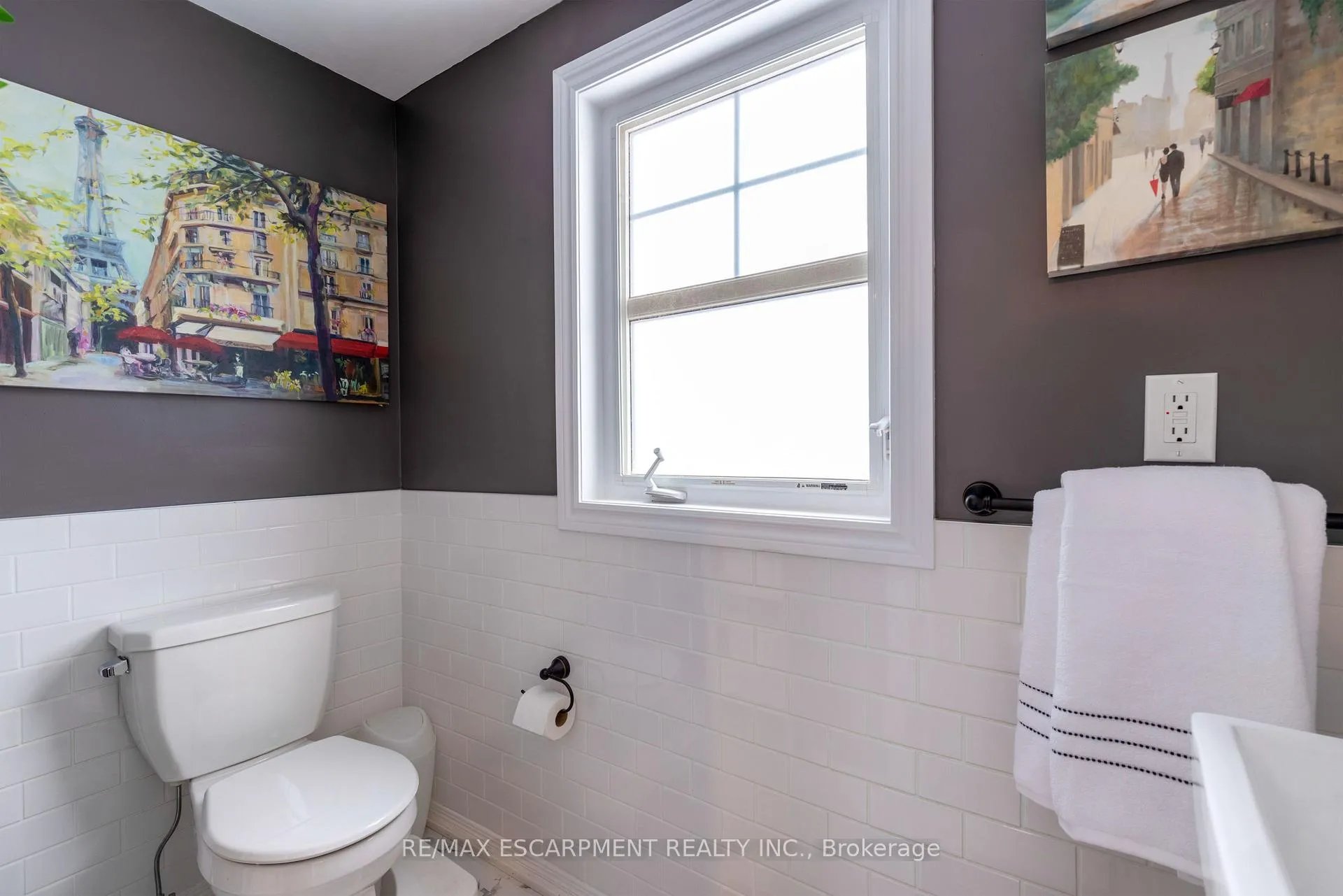 Photo 12 of Unit 38, 701 Homer Watson Boulevard, Kitchener — HOMEH