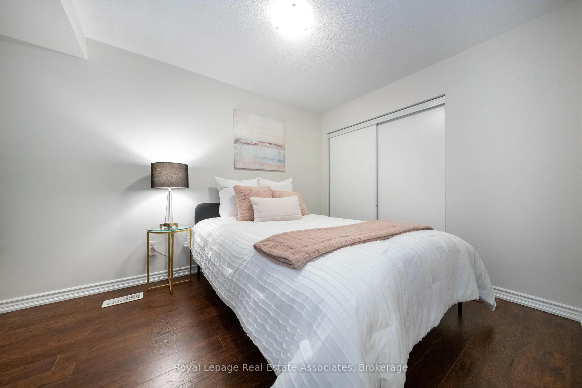 Photo 14 of 303 Chuchmach Close, Milton, Willmott — HOMEH