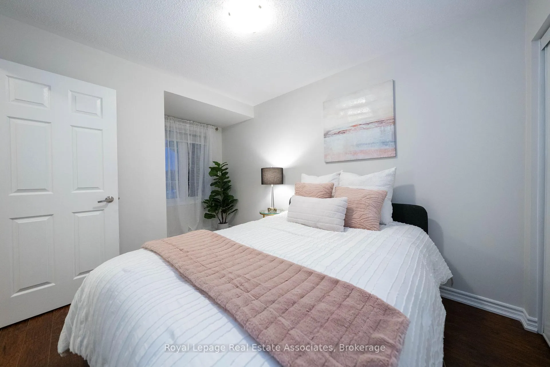 Photo 15 of 303 Chuchmach Close, Milton, Willmott — HOMEH