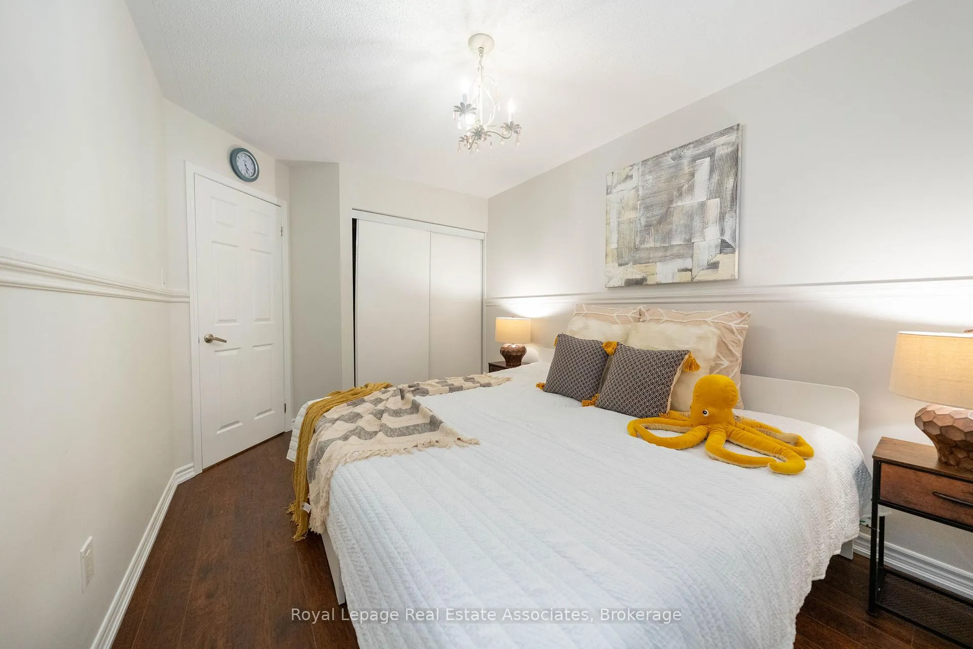 Photo 18 of 303 Chuchmach Close, Milton, Willmott — HOMEH