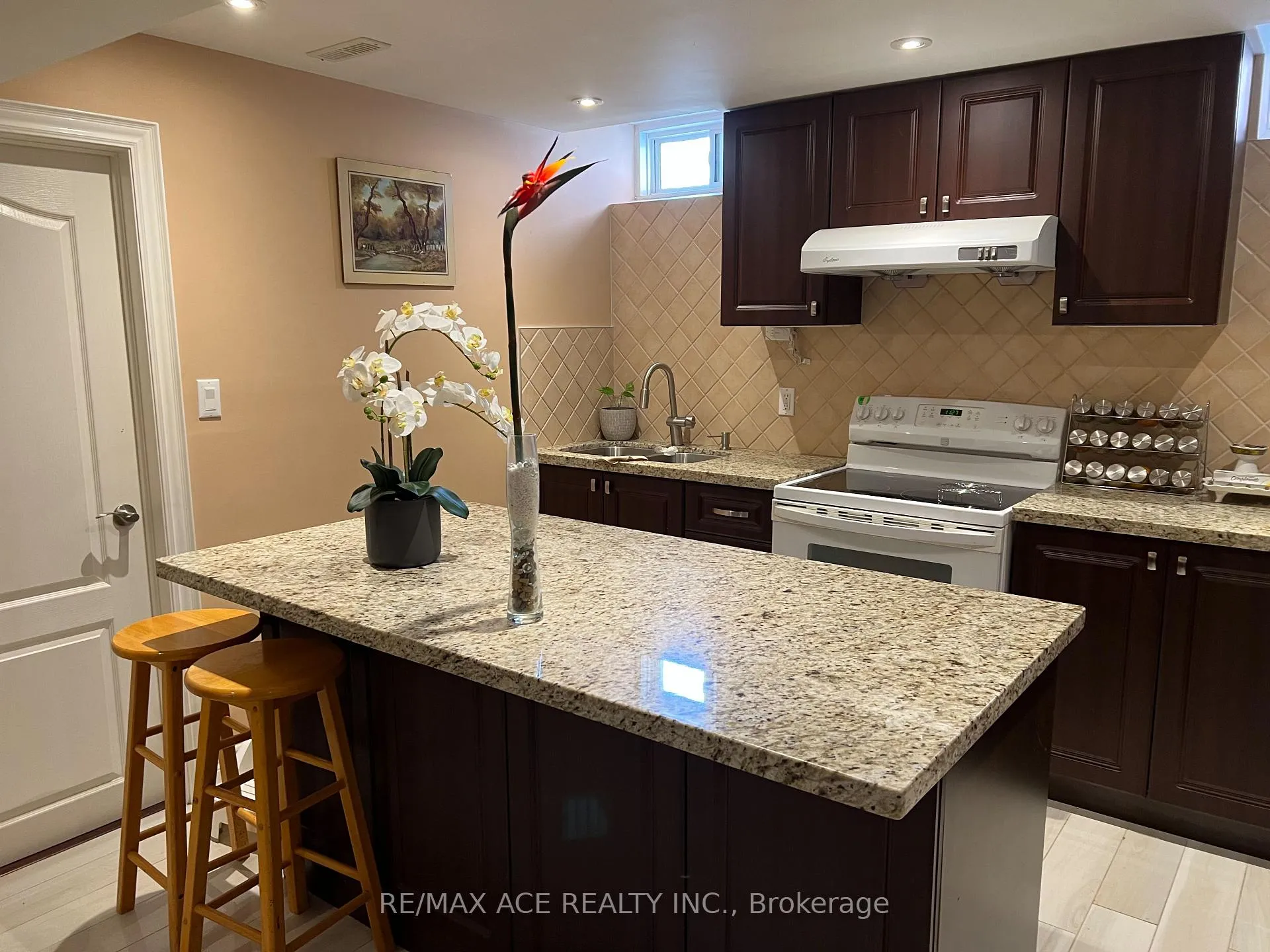 Photo 8 of Unit BSMT, 15 Settlers Ridge Street, Markham, Wismer — HOMEH