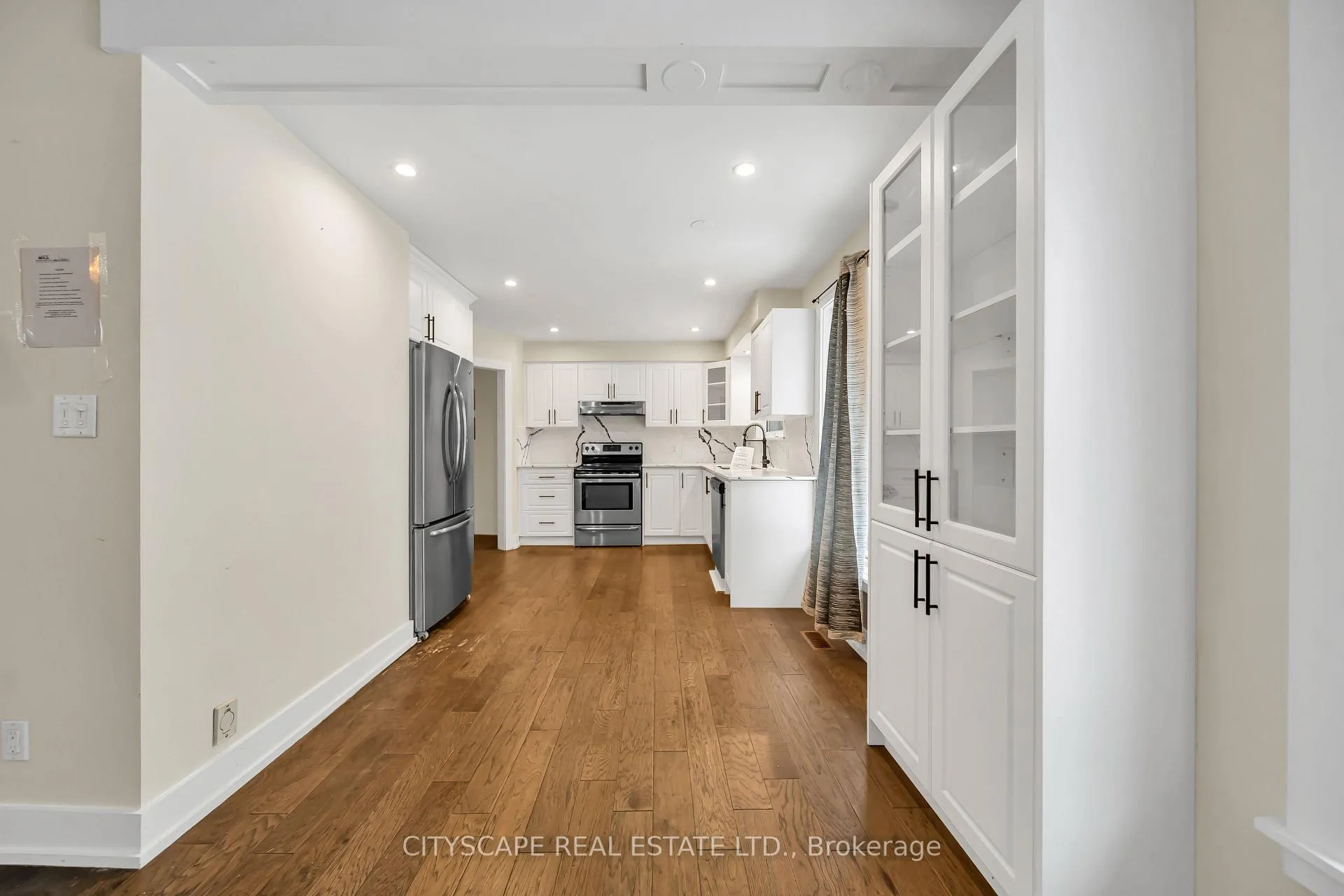 Photo 12 of 84 Bartley Bull Parkway, Brampton, Brampton East — HOMEH