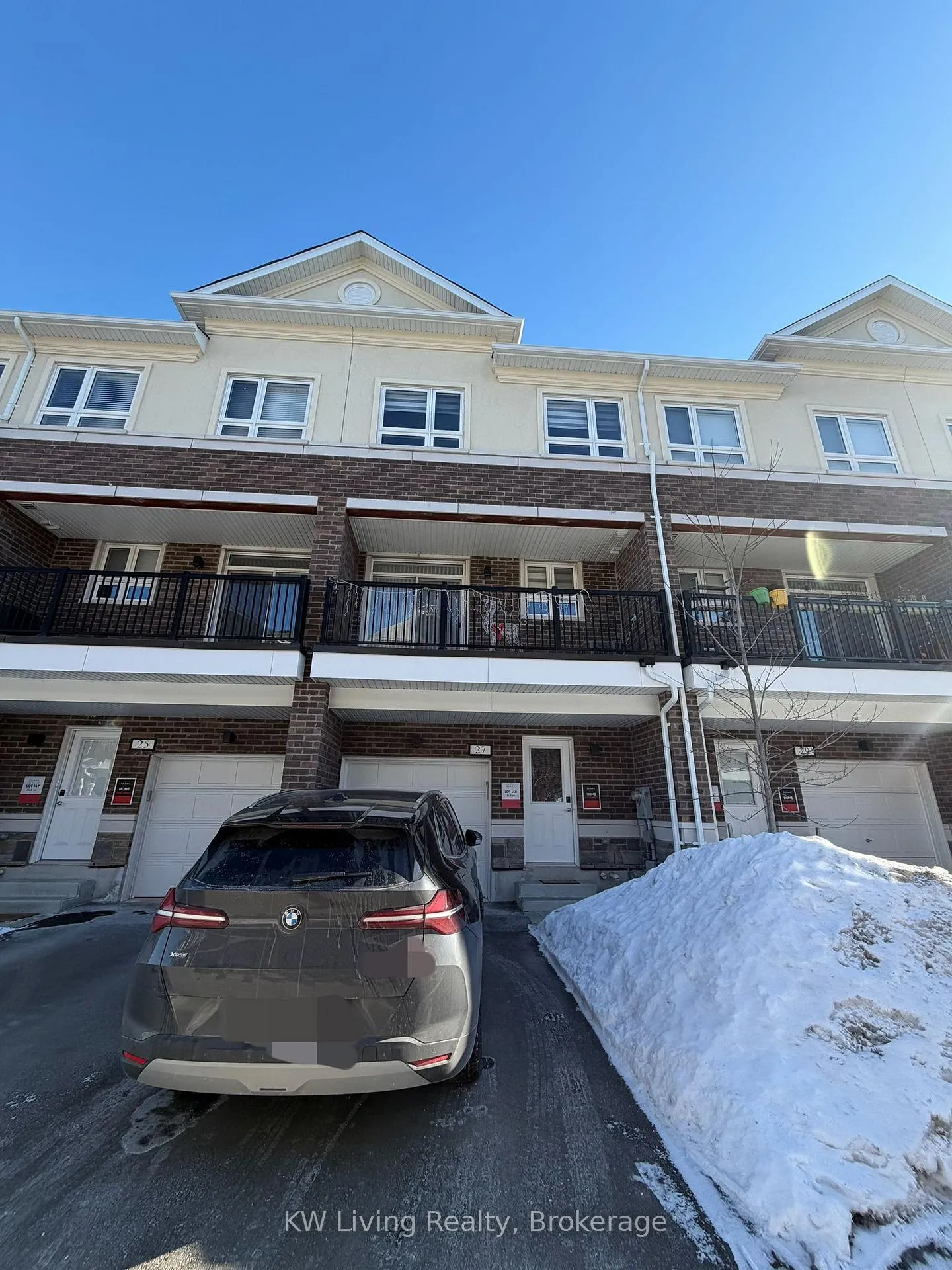 Photo 1 of 27 Imperial College Lane, Markham, Wismer — HOMEH