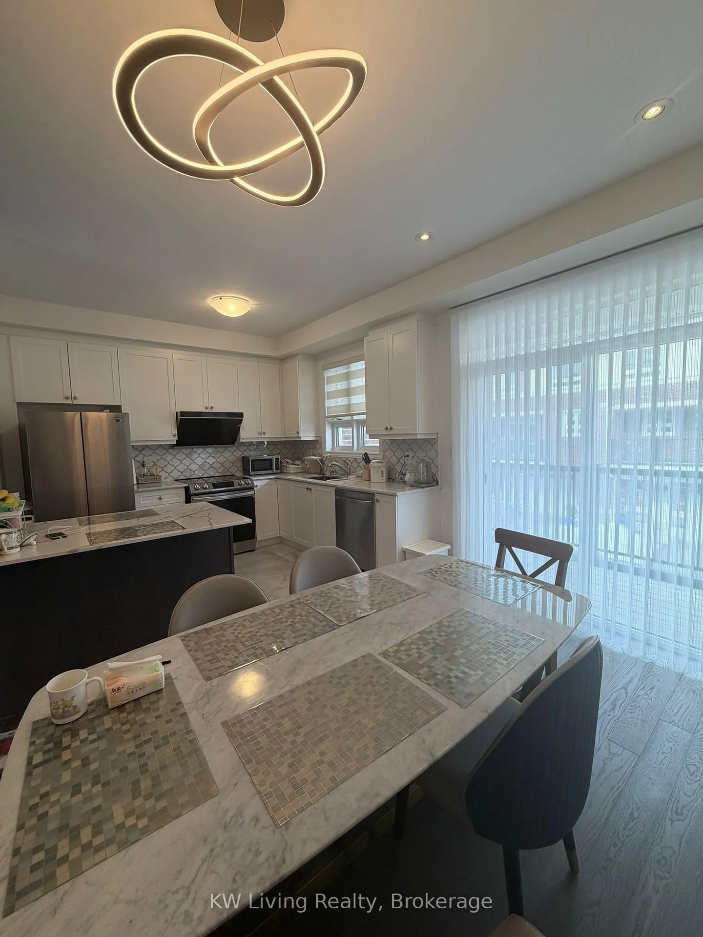 Photo 2 of 27 Imperial College Lane, Markham, Wismer — HOMEH
