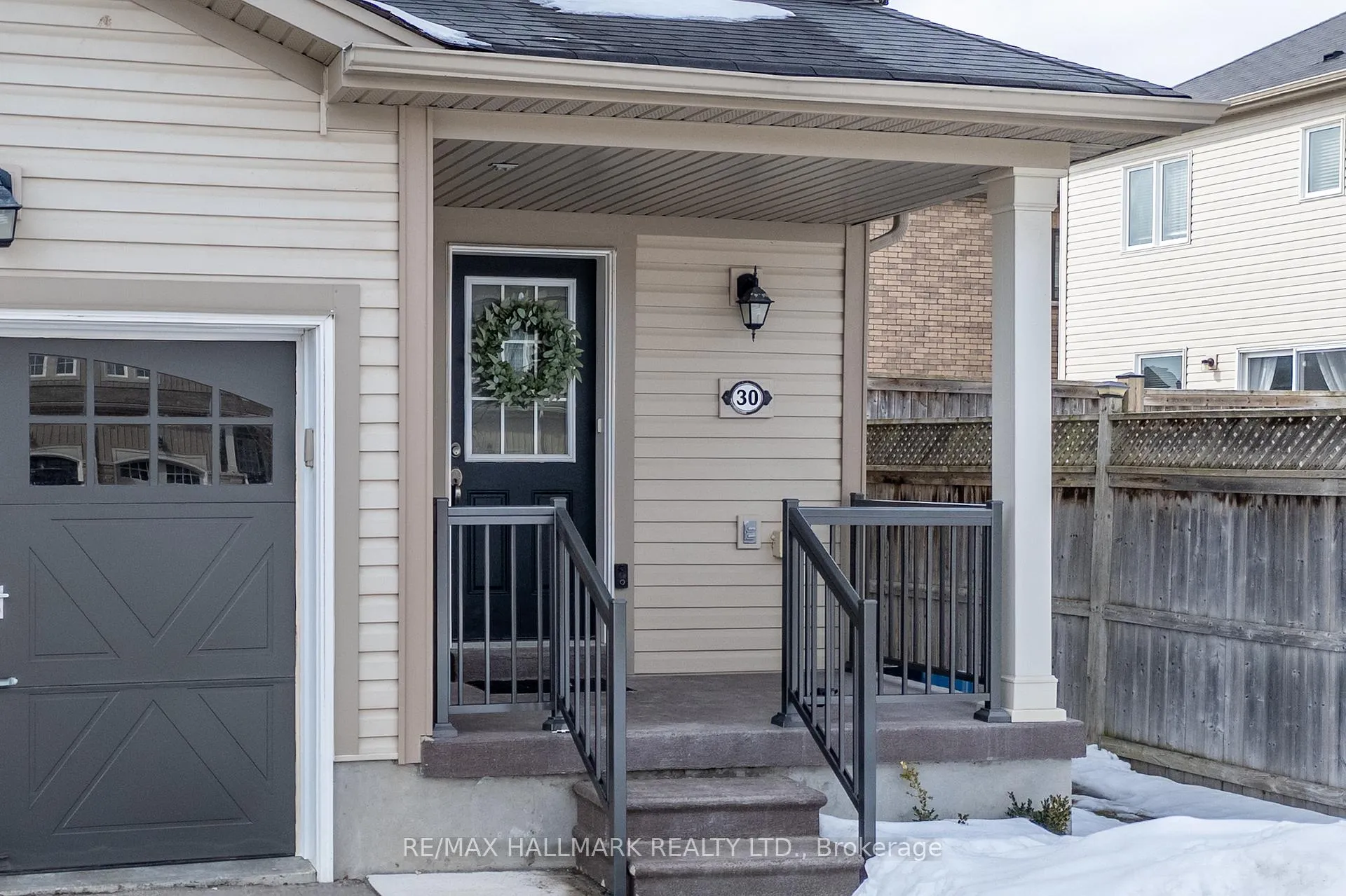 Photo 2 of 30 Trowbridge Street, Woolwich, Breslau — HOMEH