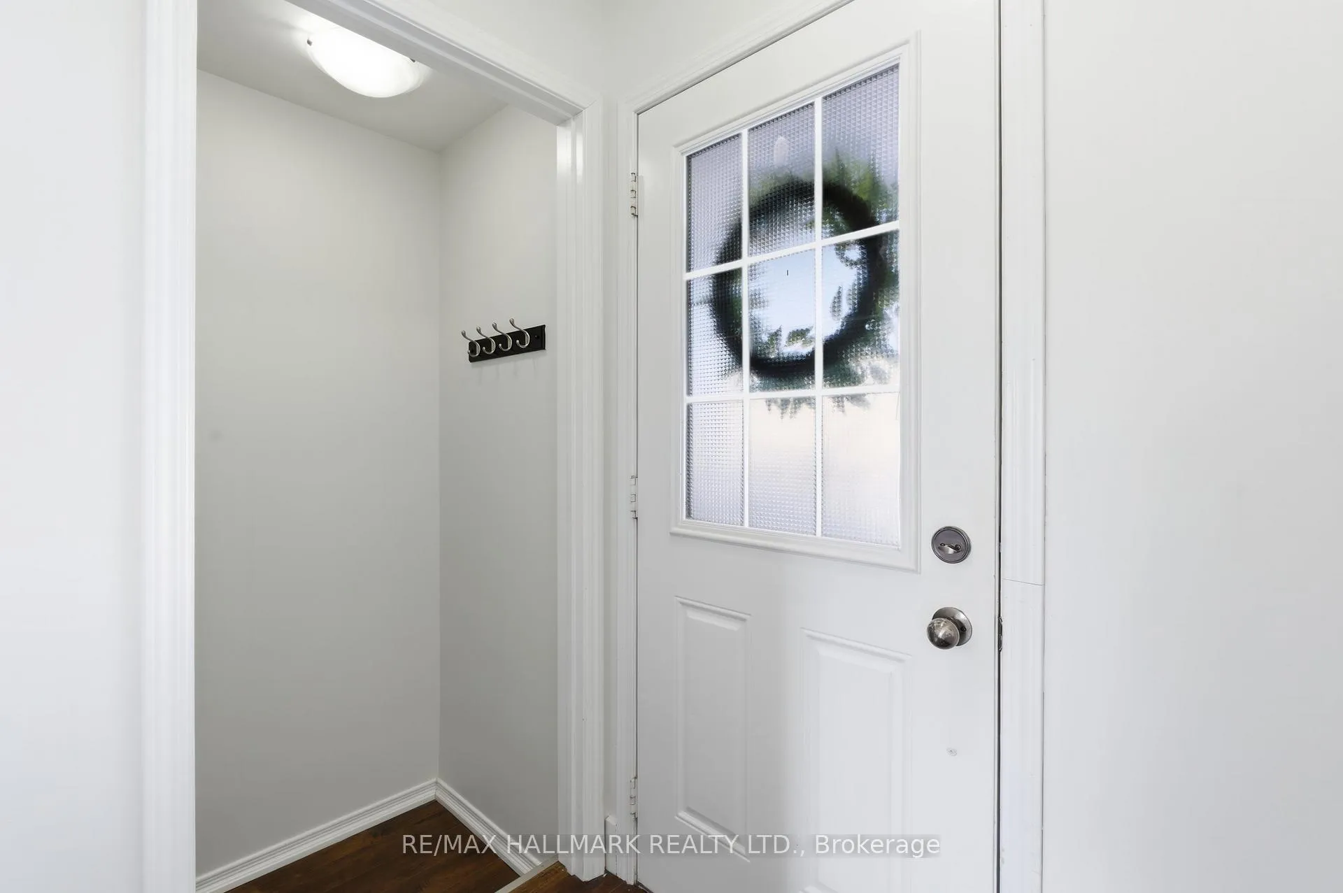 Photo 3 of 30 Trowbridge Street, Woolwich, Breslau — HOMEH