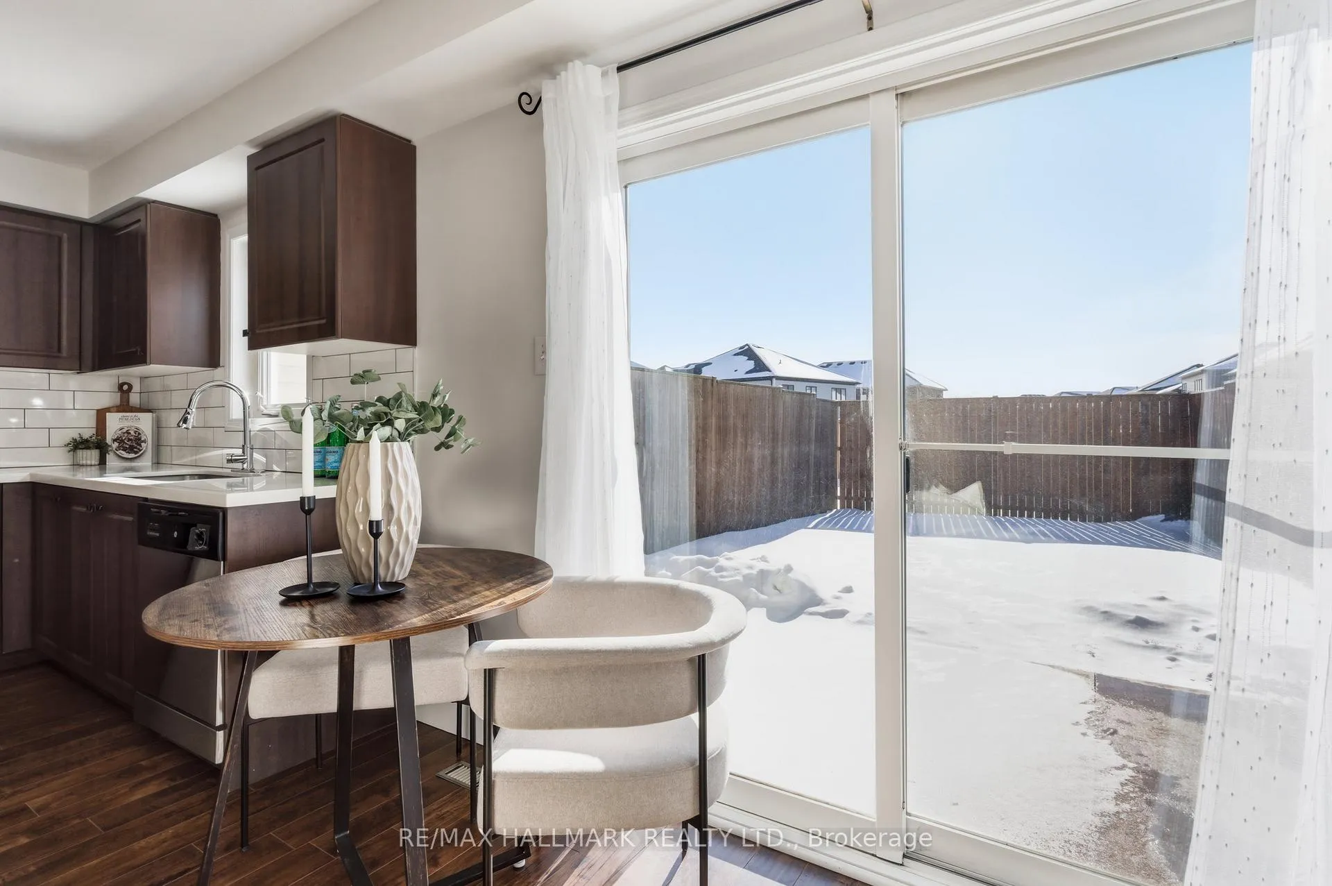 Photo 10 of 30 Trowbridge Street, Woolwich, Breslau — HOMEH