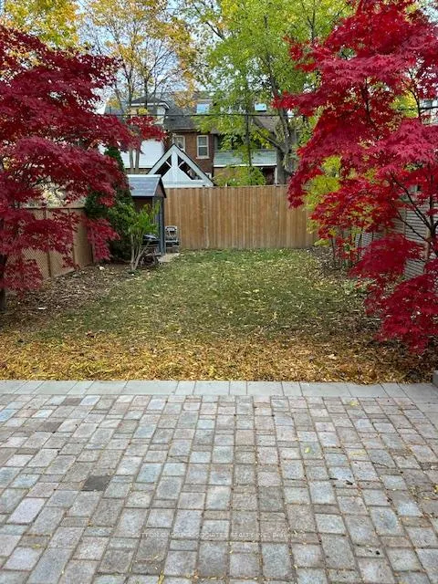 Photo 13 of 35 Highview Crescent, Toronto, Corso Italia-Davenport — HOMEH