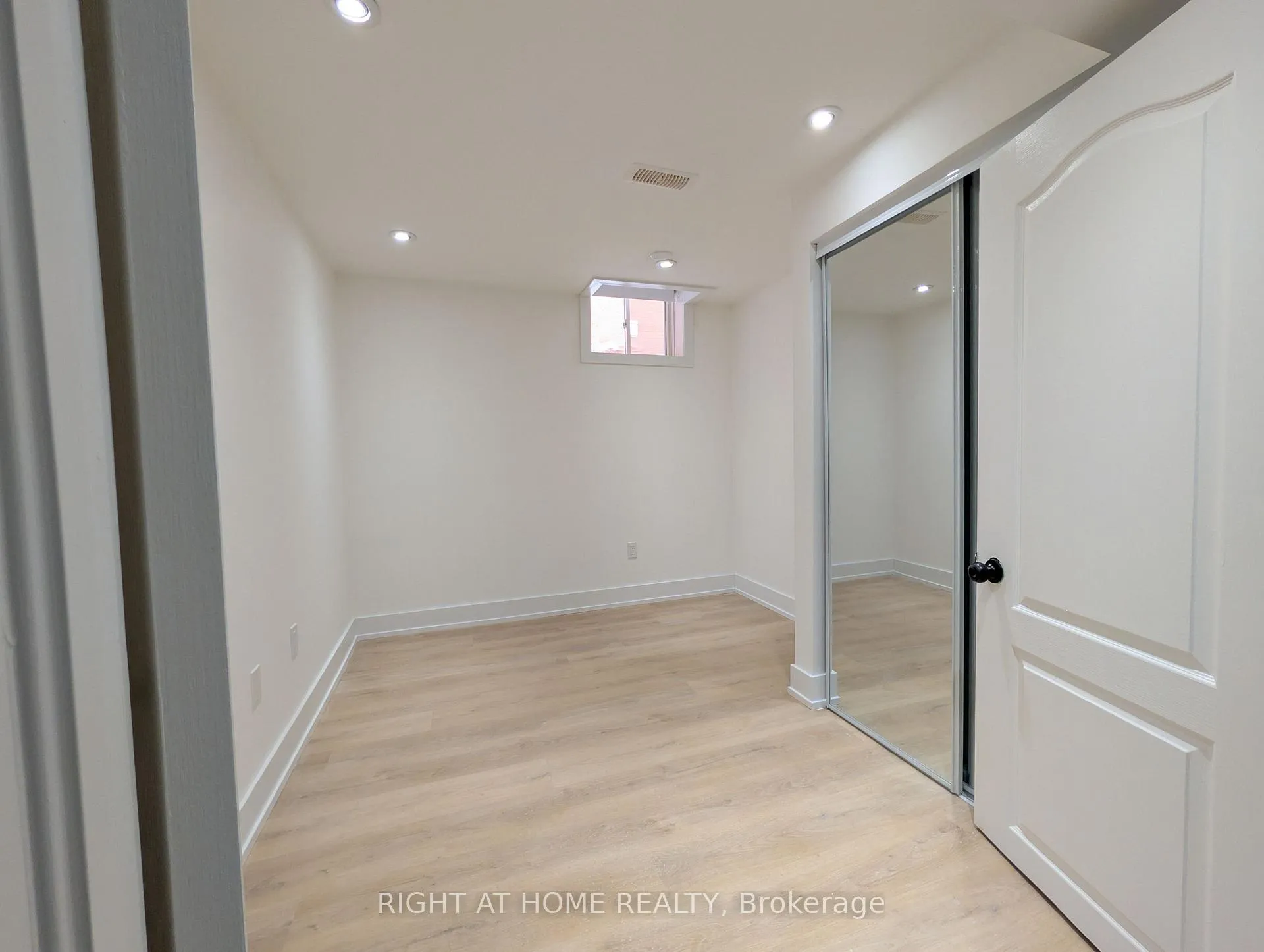 Photo 8 of Unit Basement, 27 Shale Drive, Ajax, Central West — HOMEH