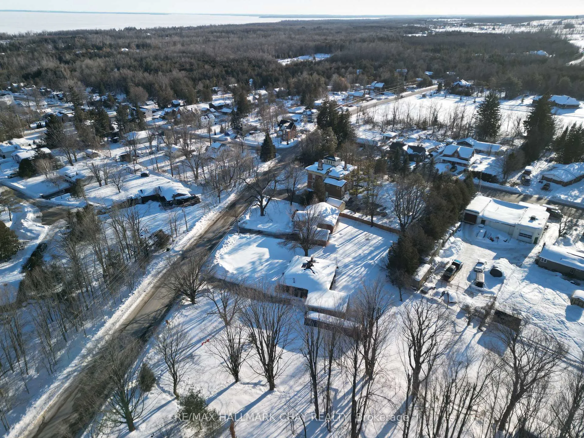 Photo 8 of Ridge Road E, Oro-Medonte, Hawkestone — HOMEH