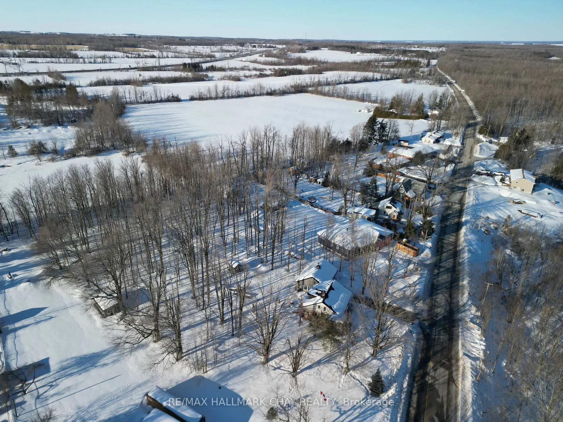 Photo 10 of Ridge Road E, Oro-Medonte, Hawkestone — HOMEH