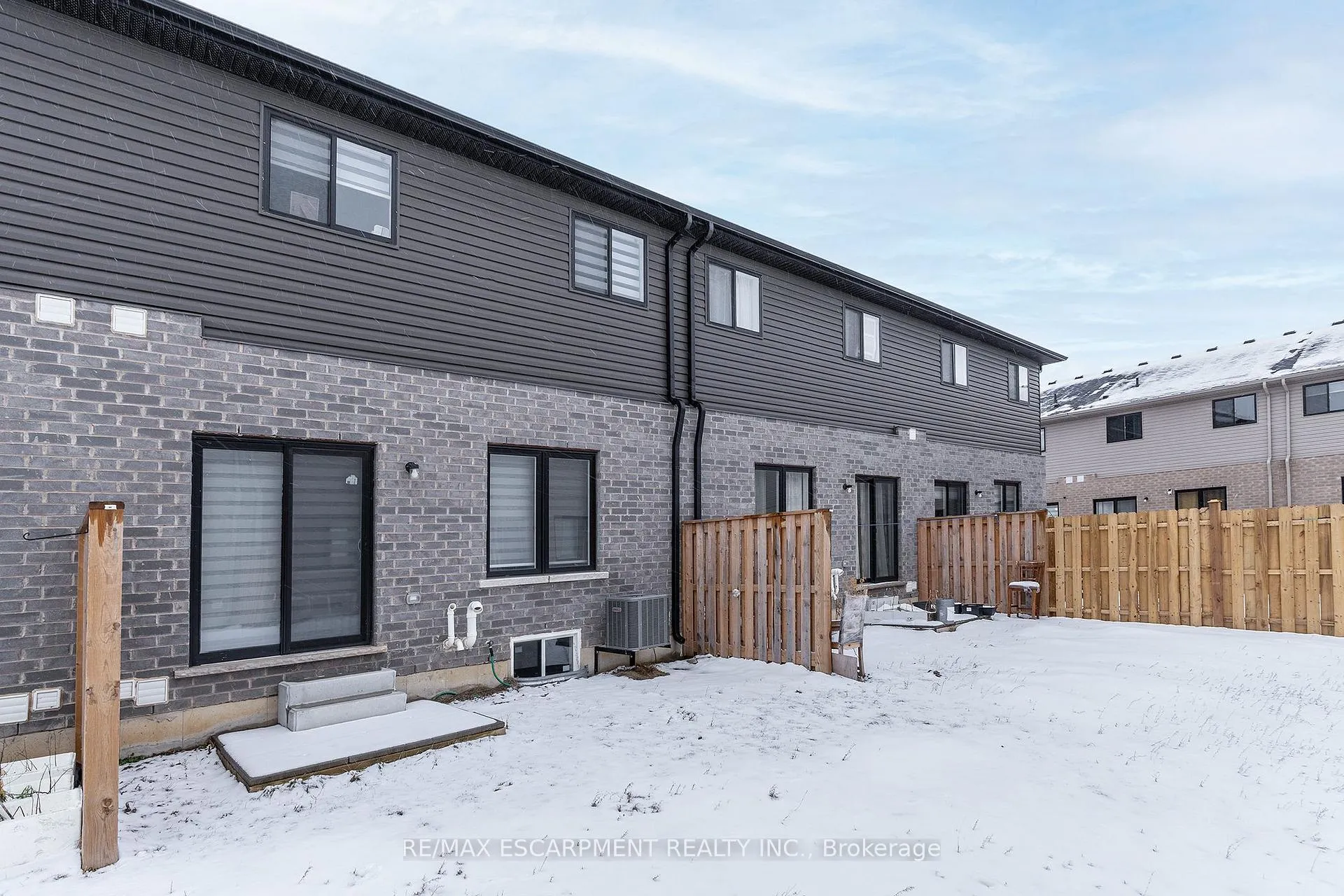 Photo 18 of Unit 42, 520 Grey Street, Brantford — HOMEH