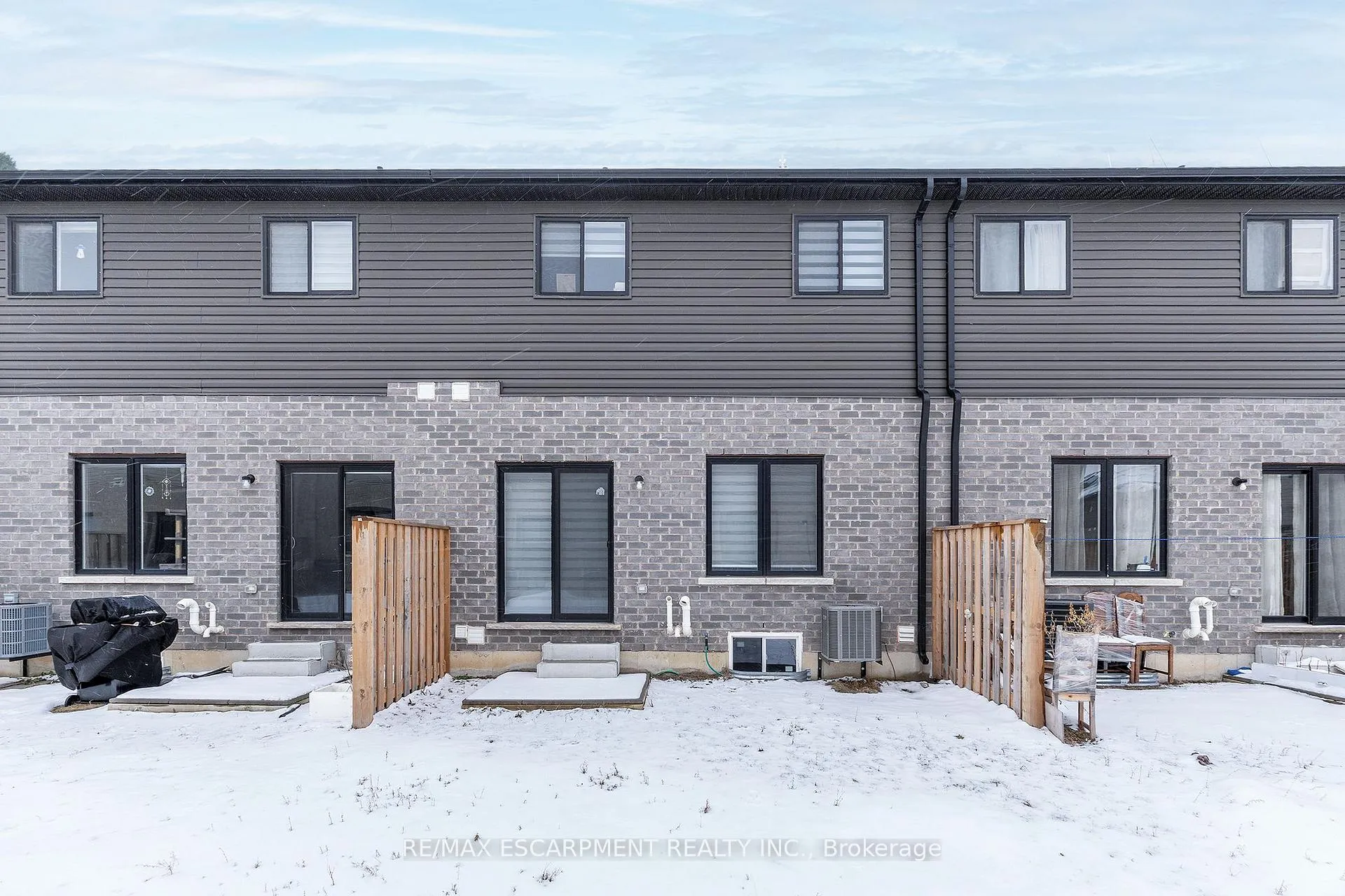 Photo 19 of Unit 42, 520 Grey Street, Brantford — HOMEH