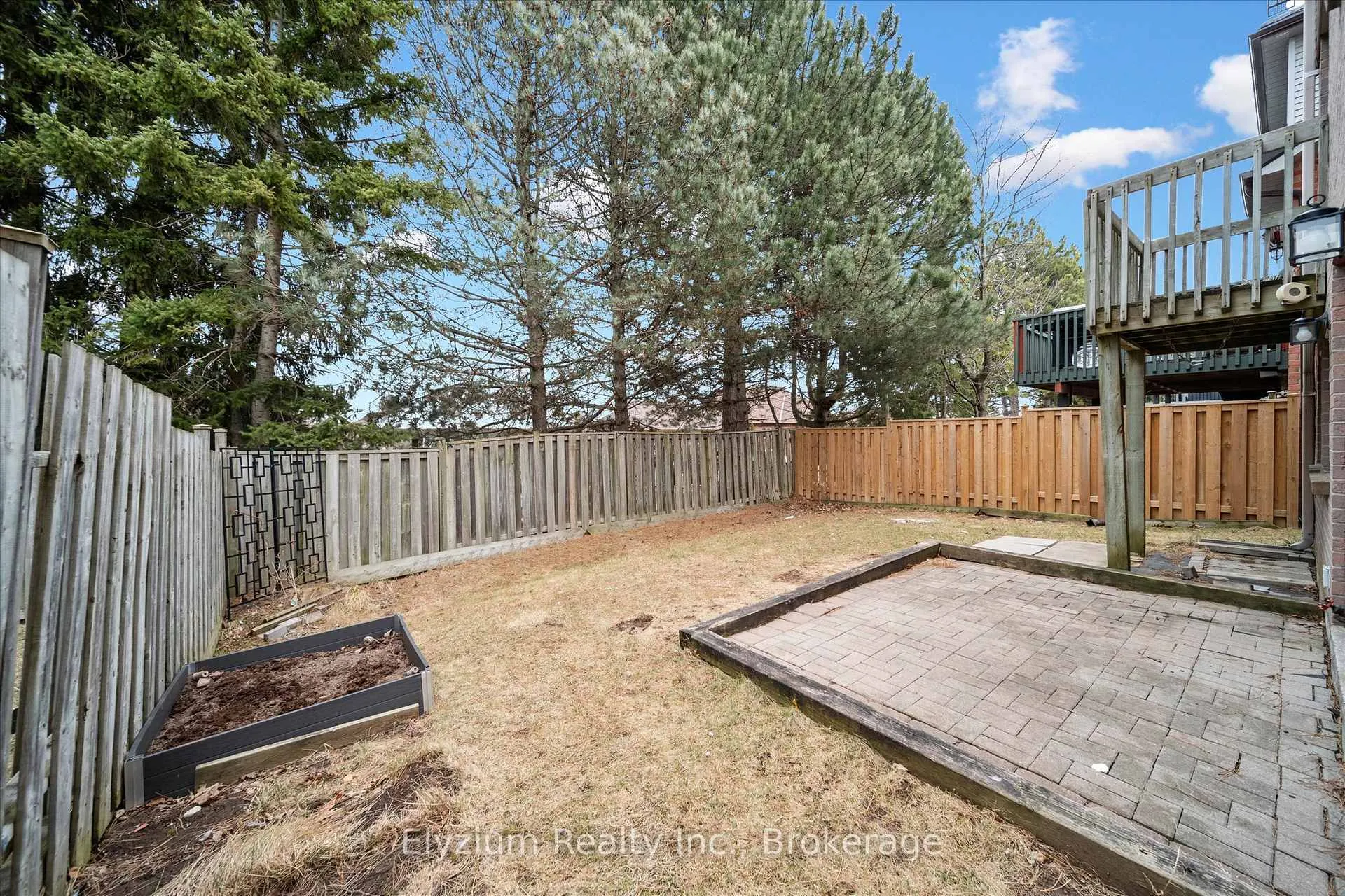 Photo 23 of 2130 Blue Ridge Crescent, Pickering, Brock Ridge — HOMEH