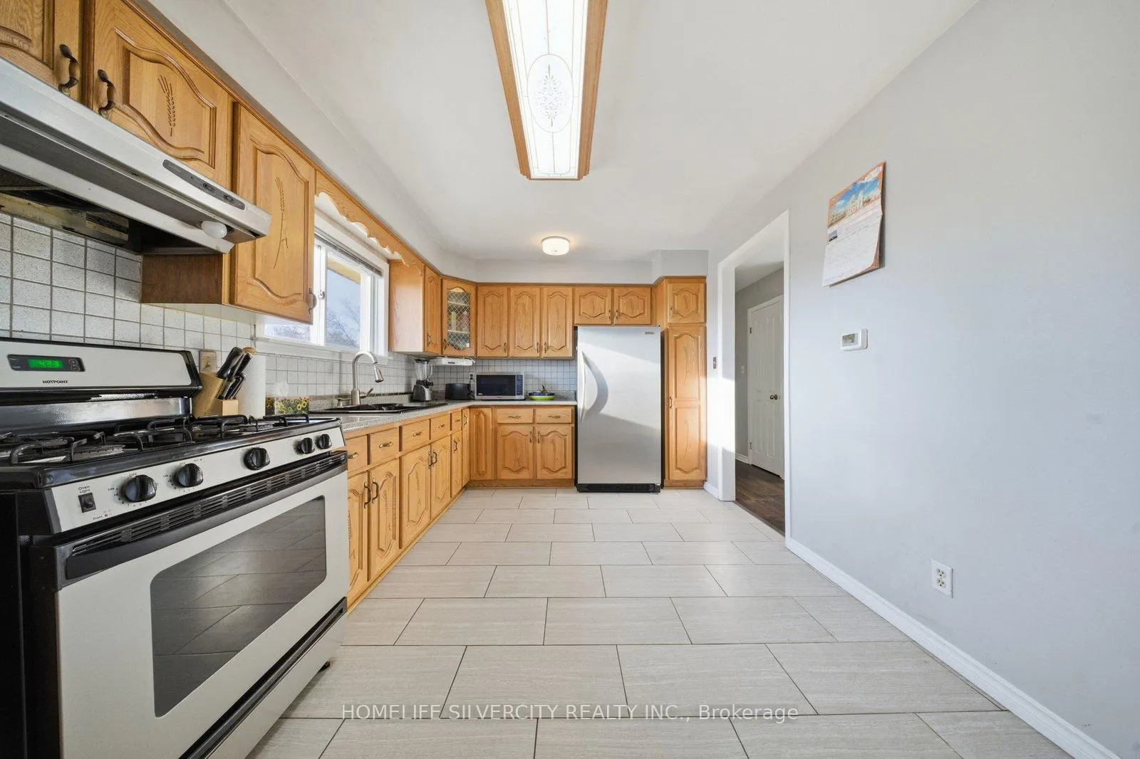 Photo 15 of 4662 Governors Road, Hamilton, Lynden — HOMEH