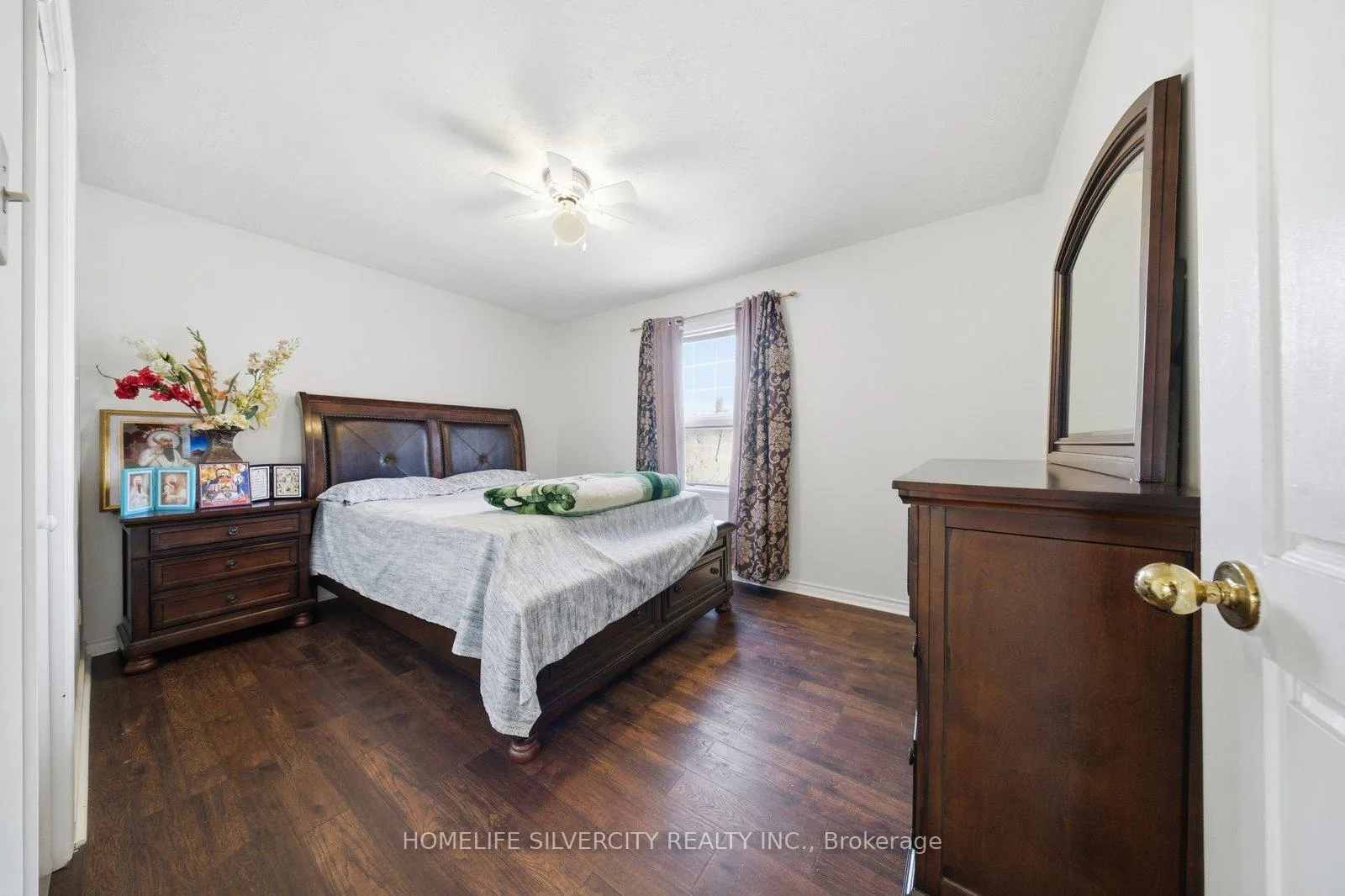 Photo 16 of 4662 Governors Road, Hamilton, Lynden — HOMEH