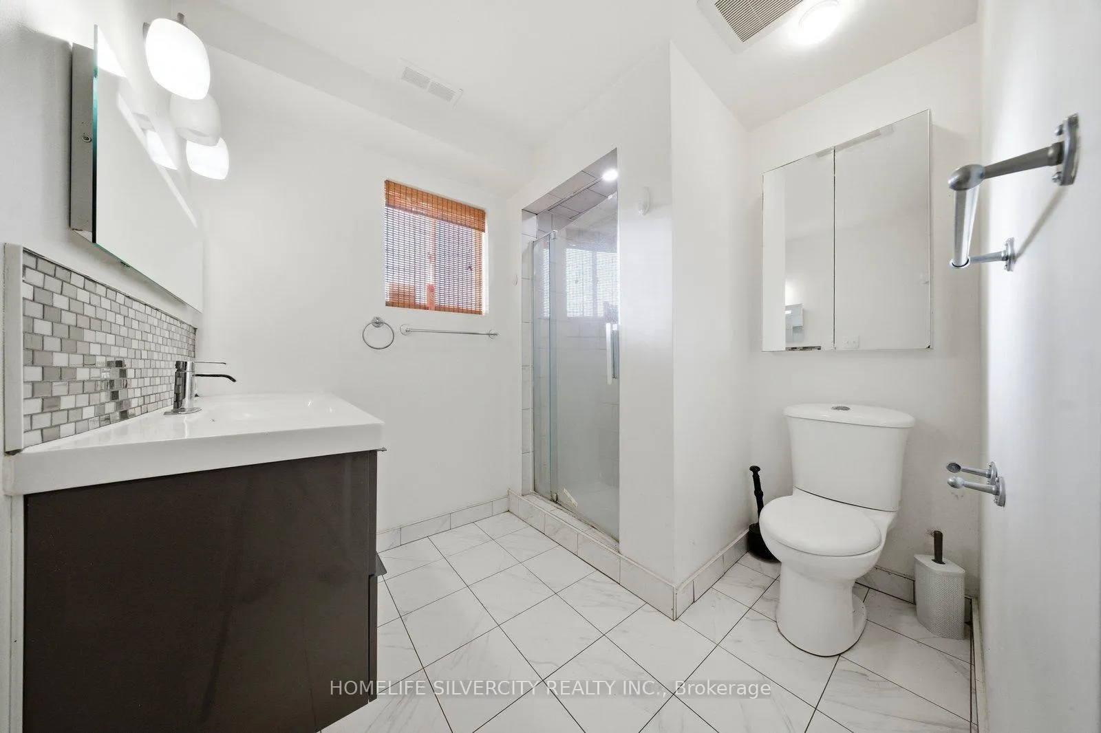 Photo 33 of 4662 Governors Road, Hamilton, Lynden — HOMEH