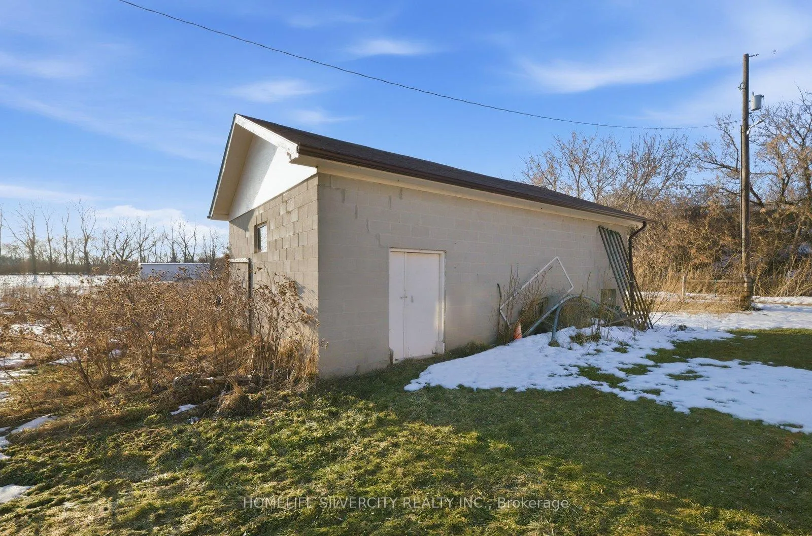 Photo 37 of 4662 Governors Road, Hamilton, Lynden — HOMEH