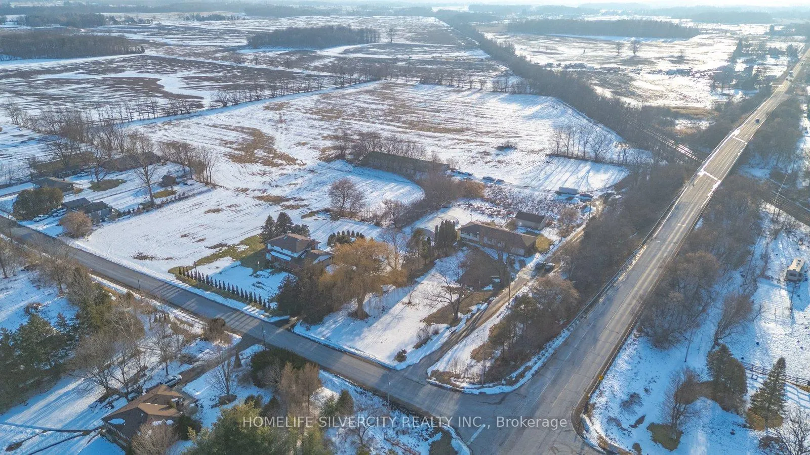 Photo 39 of 4662 Governors Road, Hamilton, Lynden — HOMEH