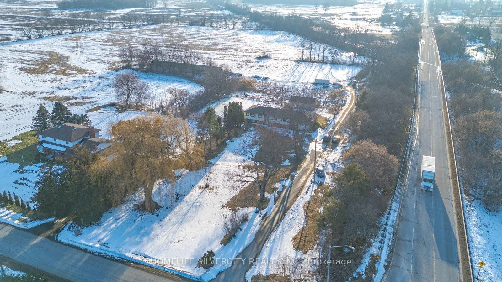 Photo 40 of 4662 Governors Road, Hamilton, Lynden — HOMEH