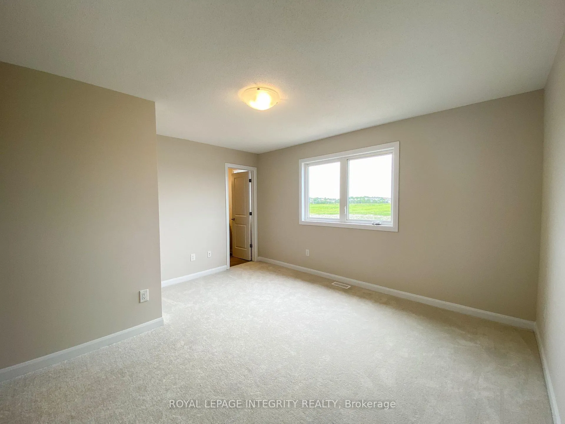 Photo 18 of 1043 Speedvale Court, Ottawa, Kanata - Kanata Lakes/Heritage Hills — HOMEH