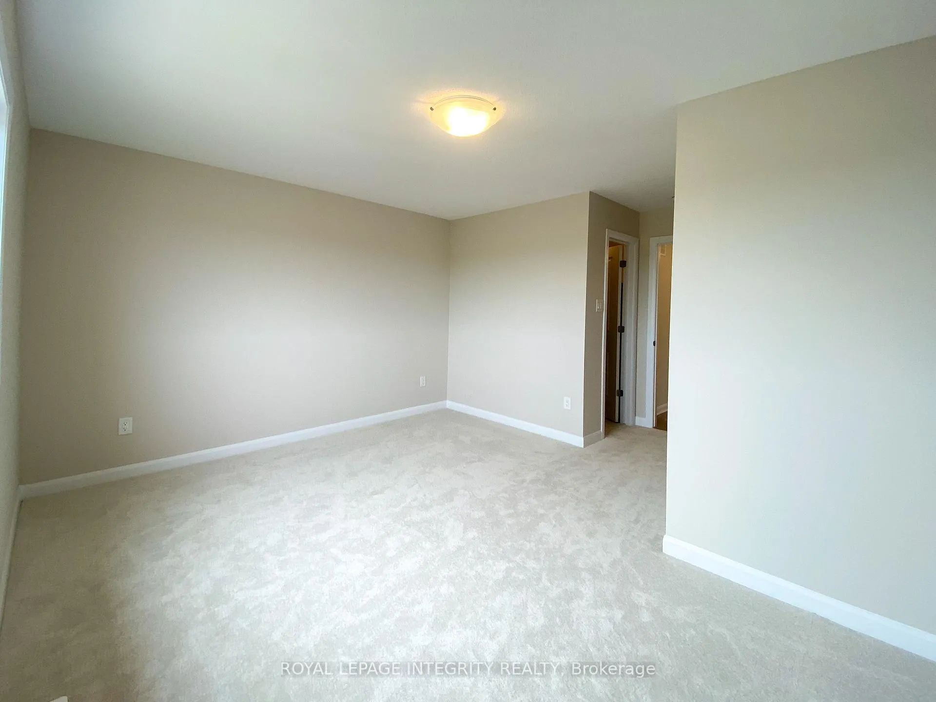 Photo 19 of 1043 Speedvale Court, Ottawa, Kanata - Kanata Lakes/Heritage Hills — HOMEH