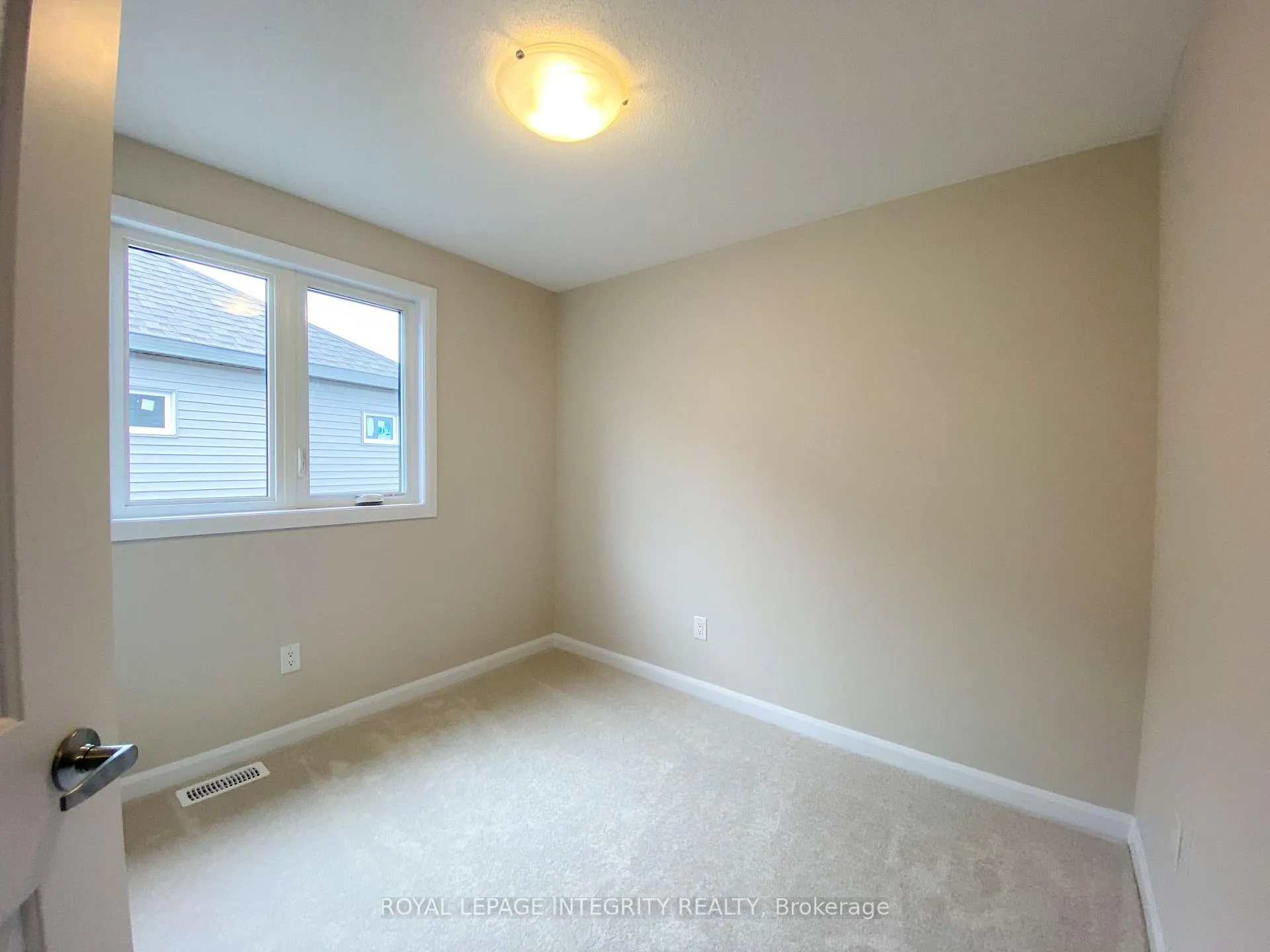 Photo 23 of 1043 Speedvale Court, Ottawa, Kanata - Kanata Lakes/Heritage Hills — HOMEH