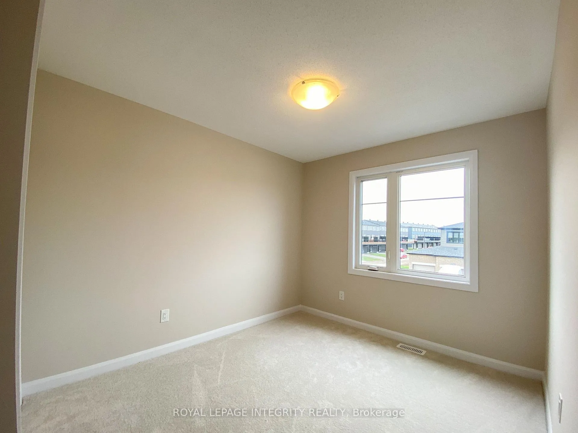 Photo 24 of 1043 Speedvale Court, Ottawa, Kanata - Kanata Lakes/Heritage Hills — HOMEH