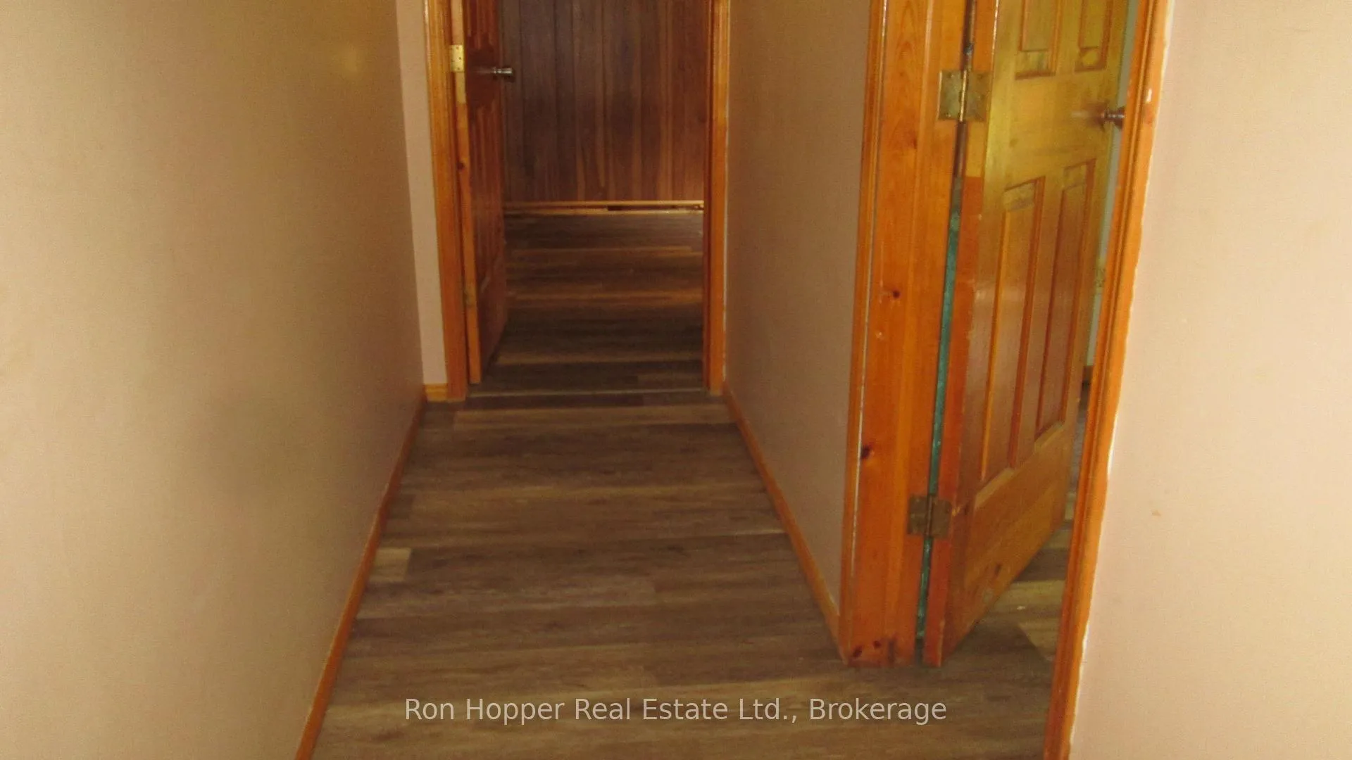 Photo 20 of 140 Sunset Beach Road, Meaford — HOMEH