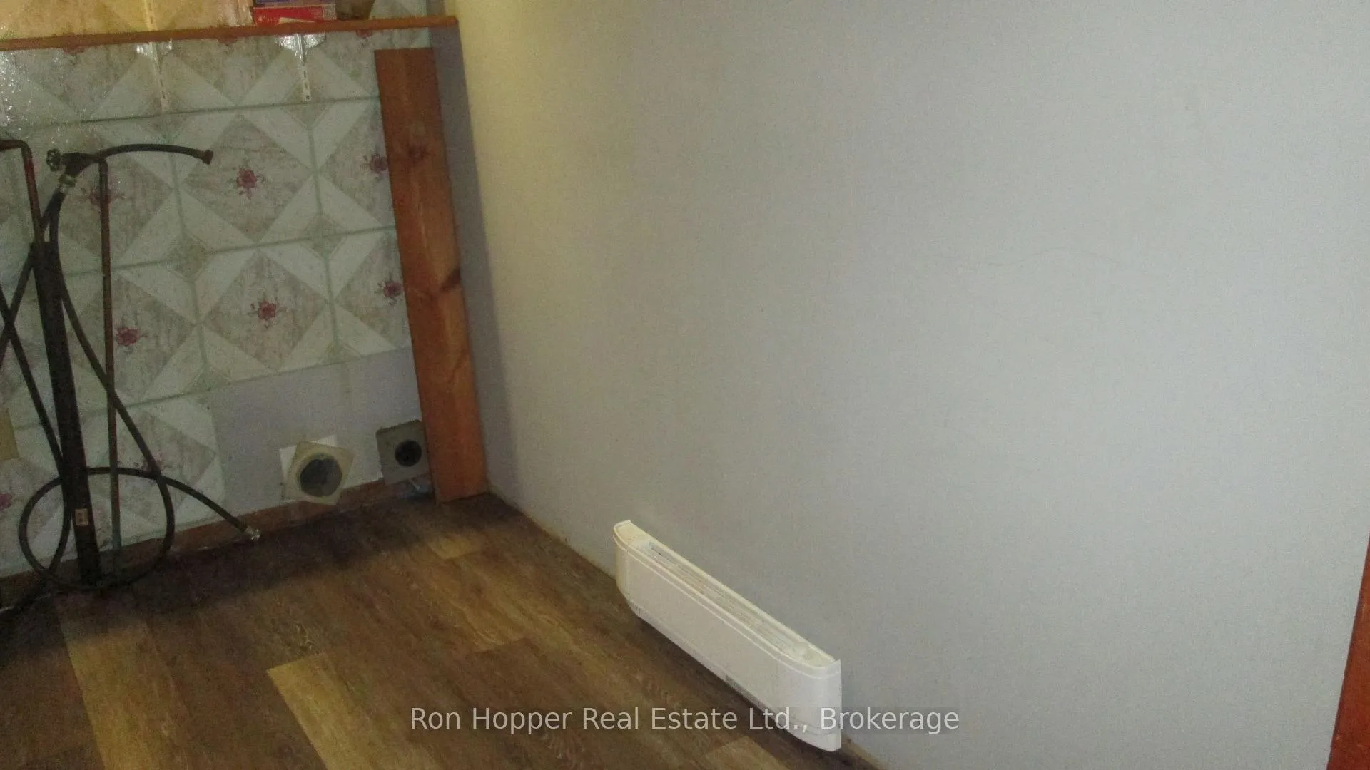 Photo 26 of 140 Sunset Beach Road, Meaford — HOMEH