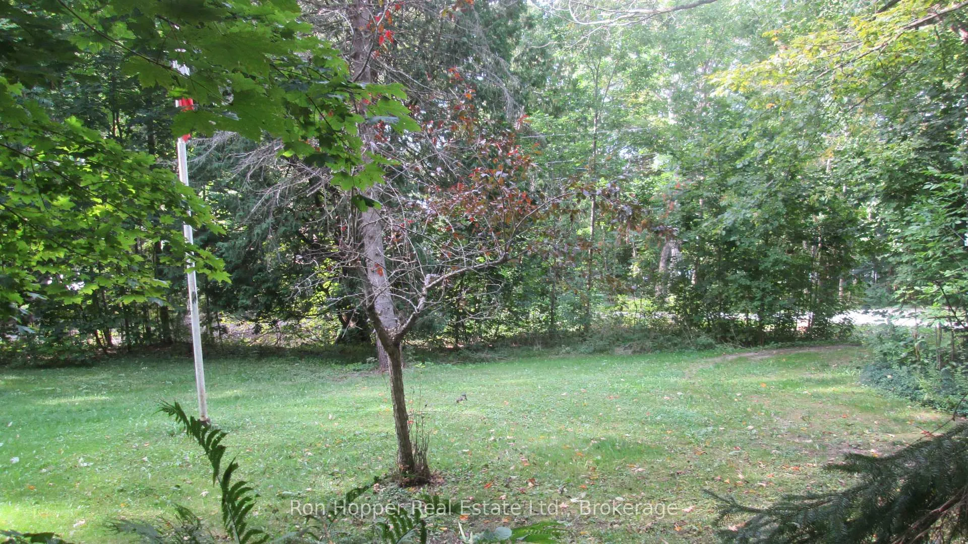 Photo 35 of 140 Sunset Beach Road, Meaford — HOMEH