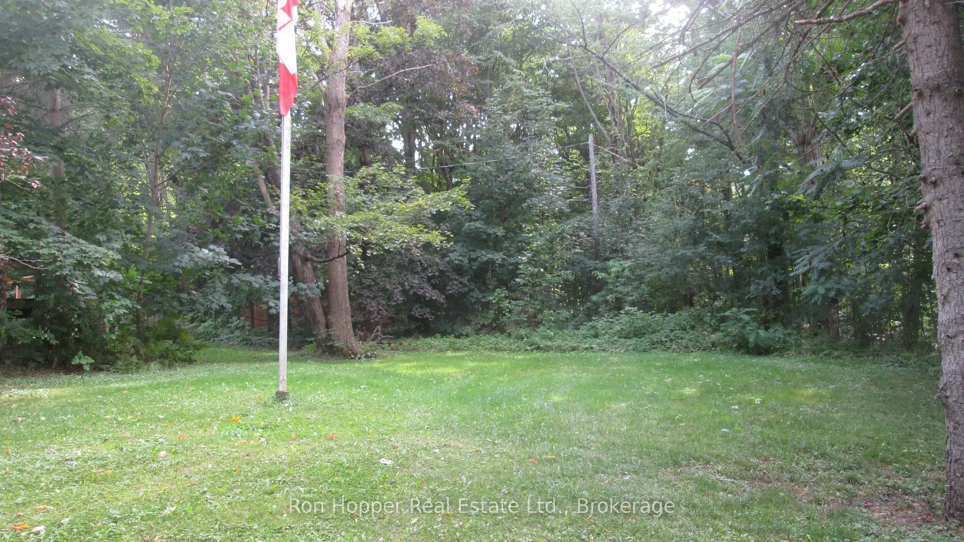 Photo 37 of 140 Sunset Beach Road, Meaford — HOMEH
