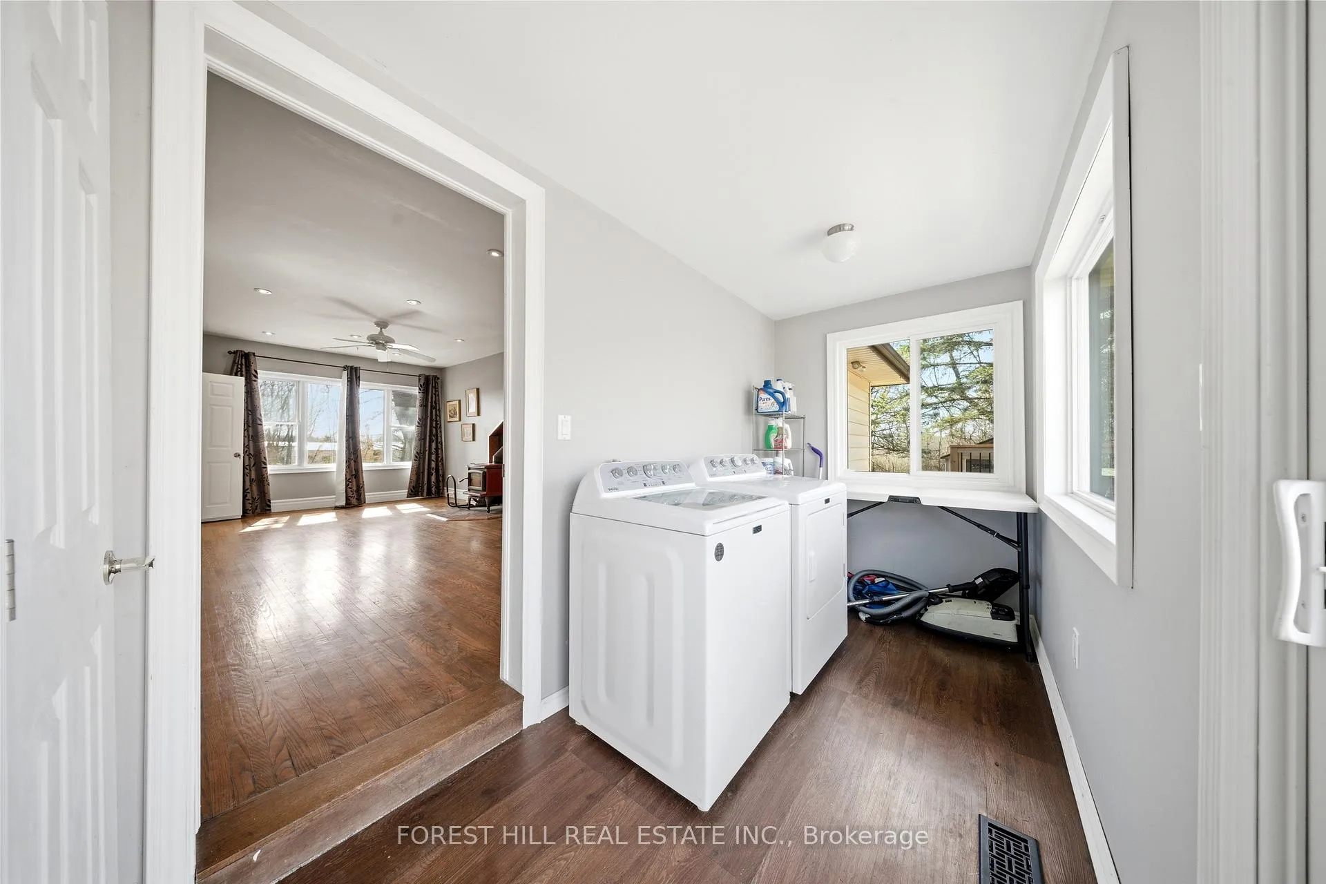 Photo 17 of 1083 Indiana Road E, Haldimand — HOMEH