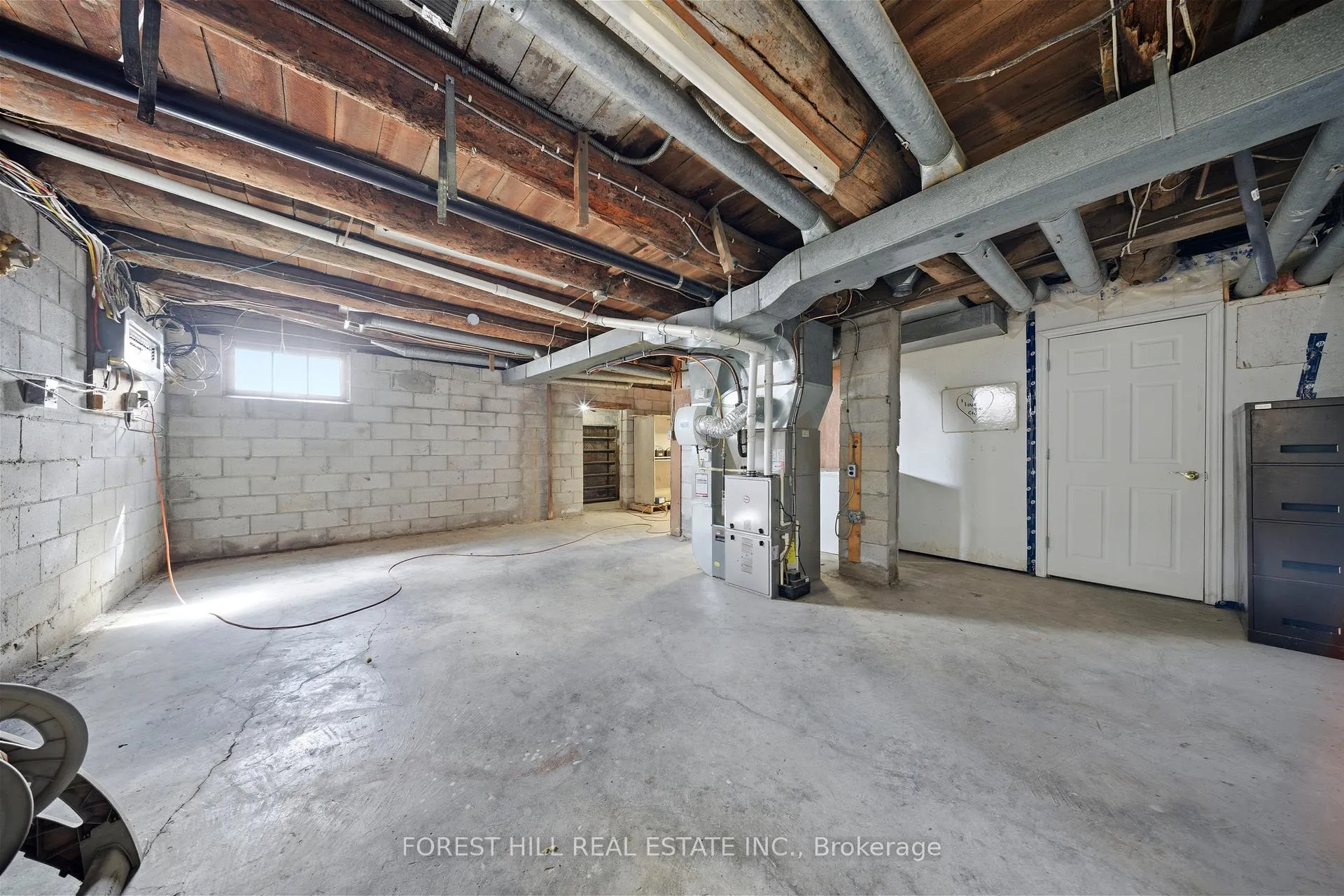 Photo 24 of 1083 Indiana Road E, Haldimand — HOMEH
