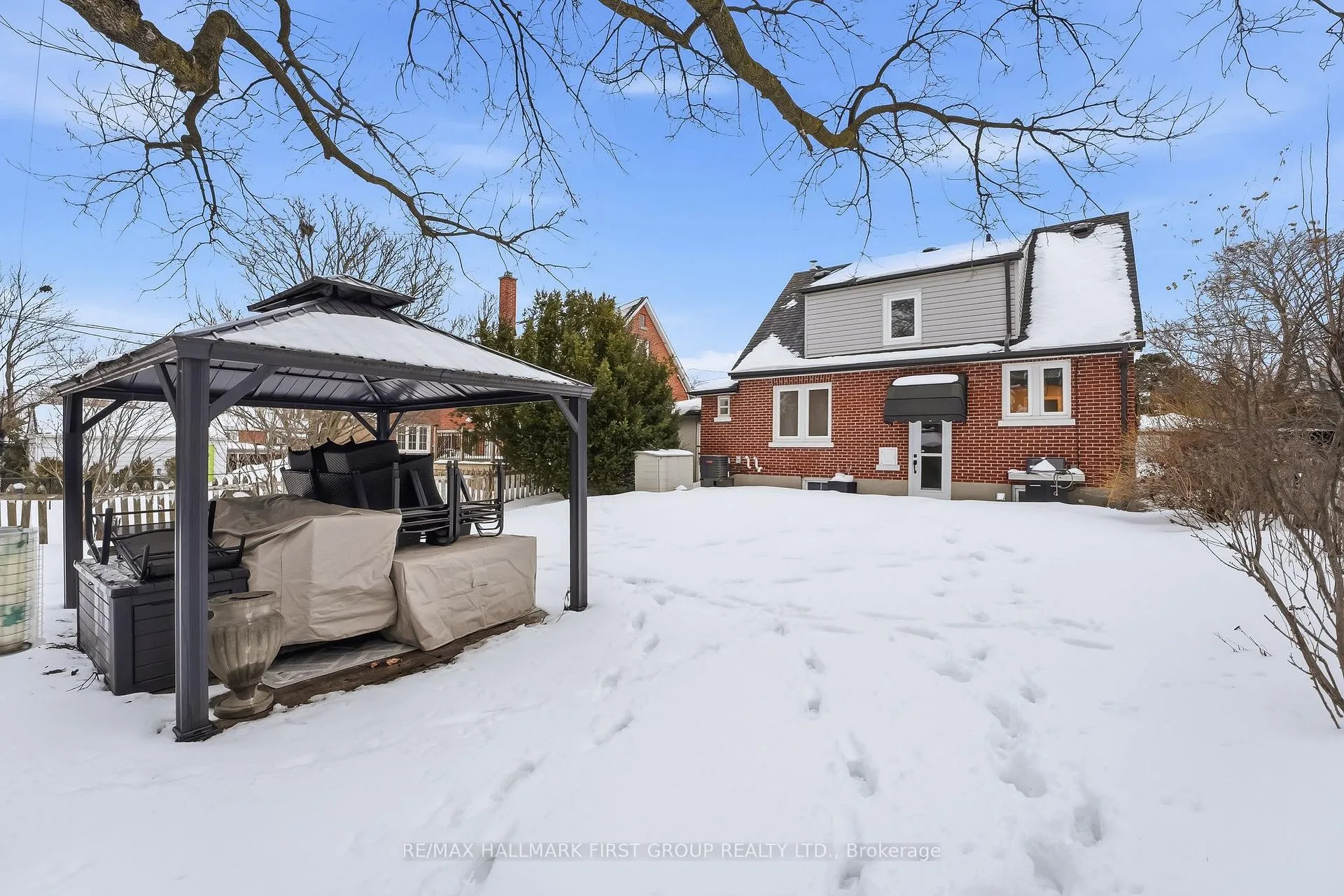 Photo 40 of 98 Sutherland Avenue, Oshawa, O'Neill — HOMEH
