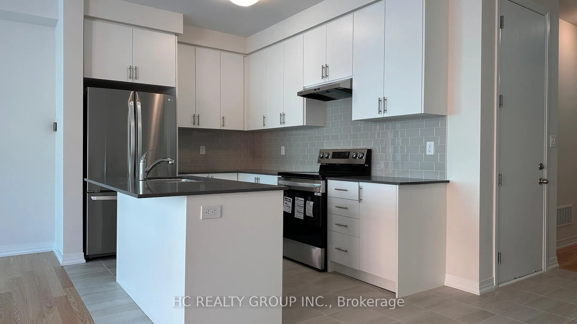 Photo 3 of 2975 Seagrass Street, Pickering, Rural Pickering — HOMEH