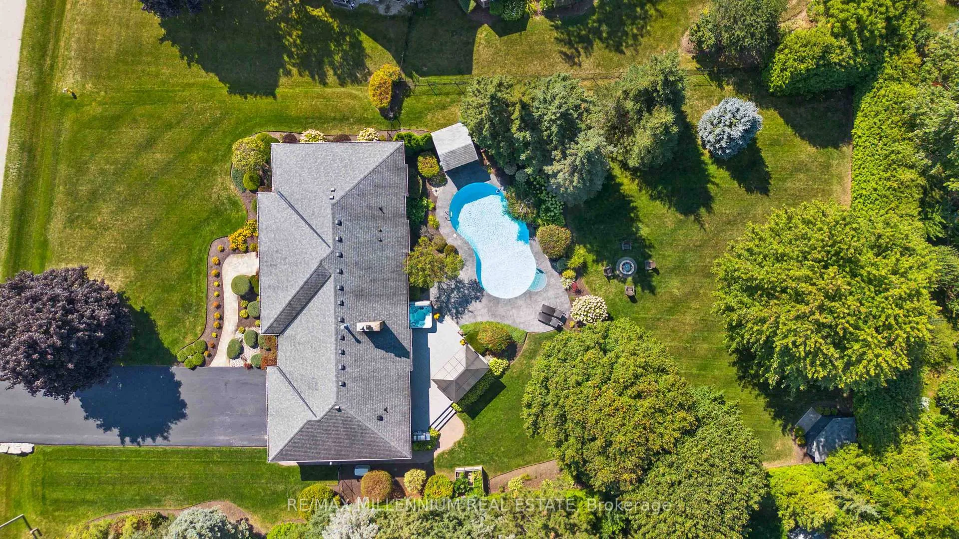 Photo 44 of 112 Cobblestone Place, Guelph/Eramosa, Rockwood — HOMEH