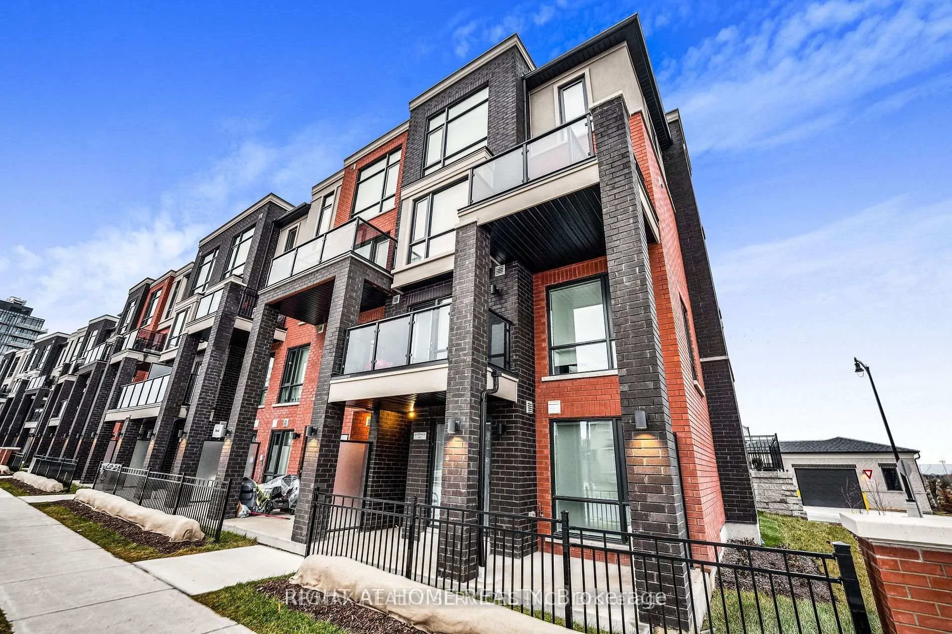 Photo 2 of Unit 1, 165 Veterans Drive, Brampton, Northwest Brampton — HOMEH