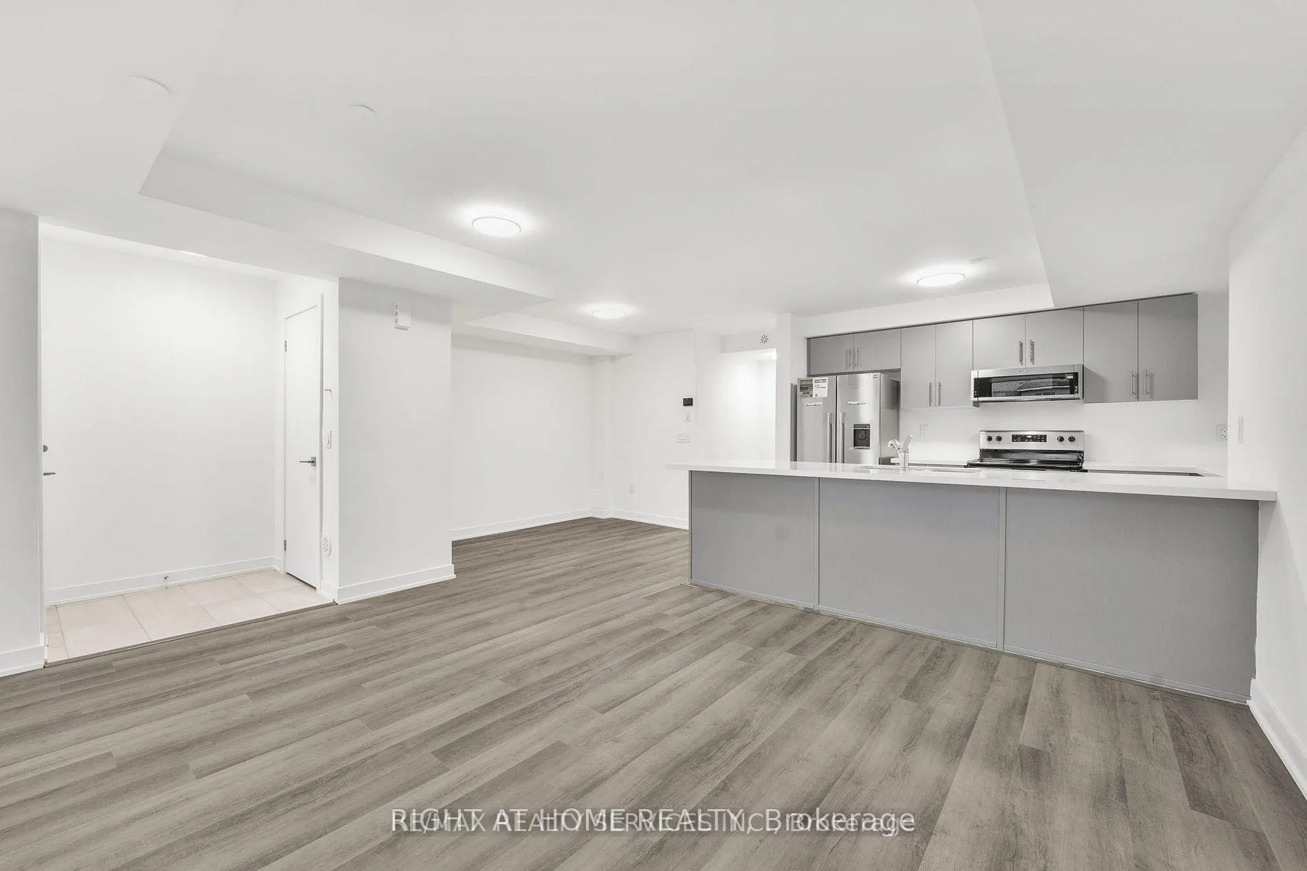 Photo 3 of Unit 1, 165 Veterans Drive, Brampton, Northwest Brampton — HOMEH