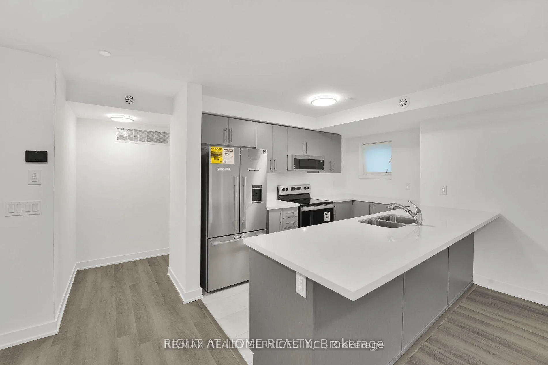 Photo 5 of Unit 1, 165 Veterans Drive, Brampton, Northwest Brampton — HOMEH