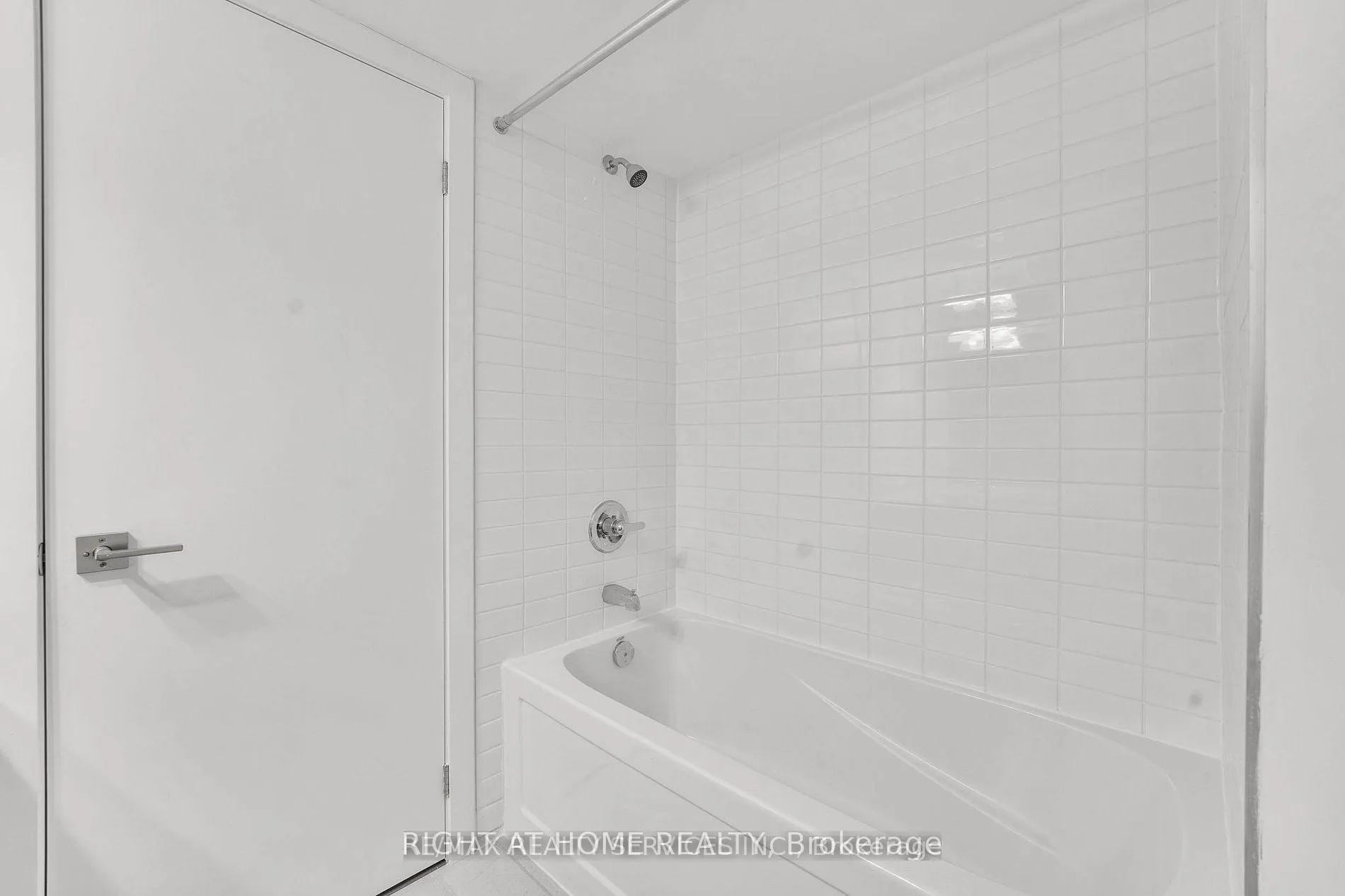 Photo 14 of Unit 1, 165 Veterans Drive, Brampton, Northwest Brampton — HOMEH